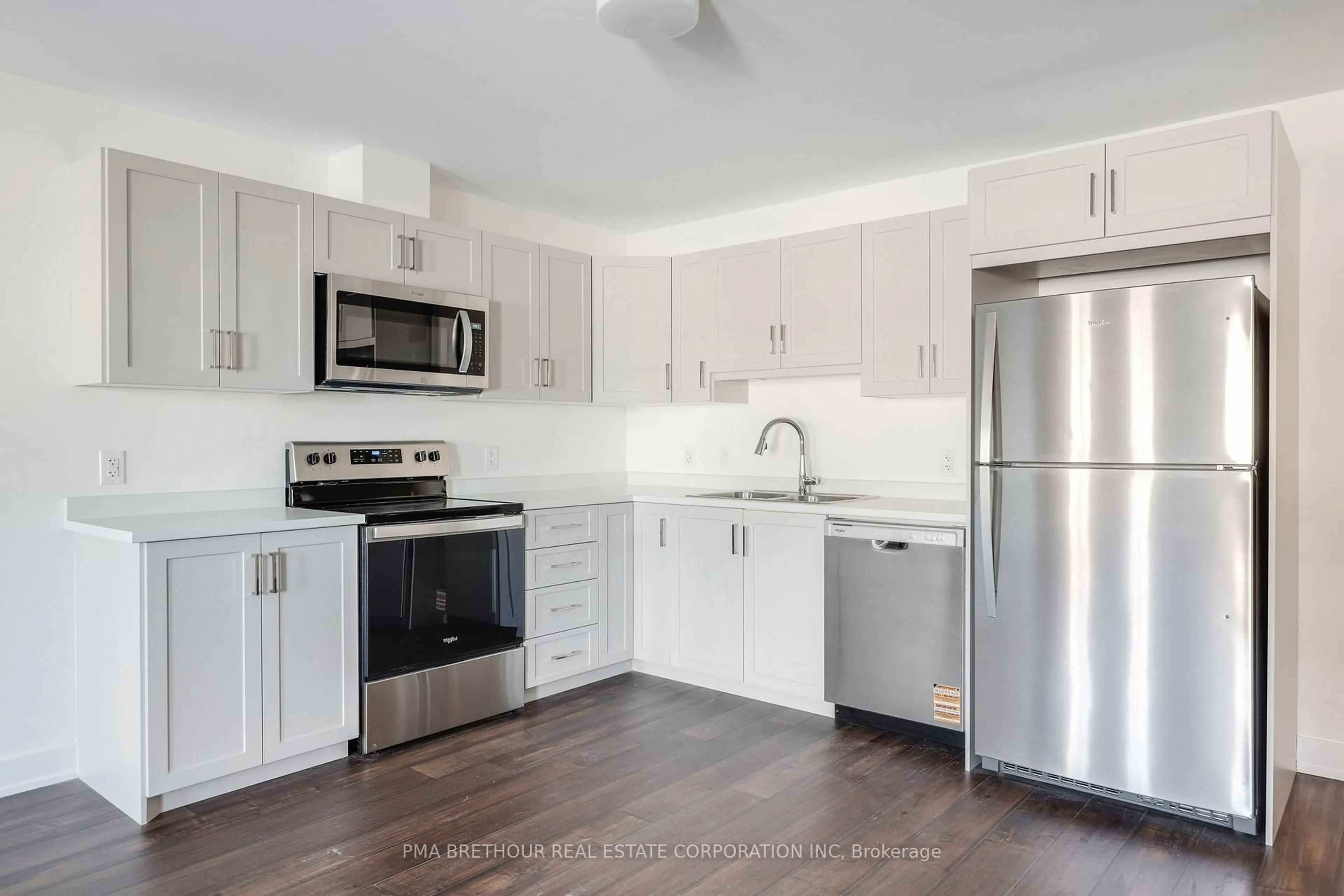 Standard kitchen, unknown for 152 Doctor Agnes Crain Dr, Smiths Falls Ontario K7A 0A5