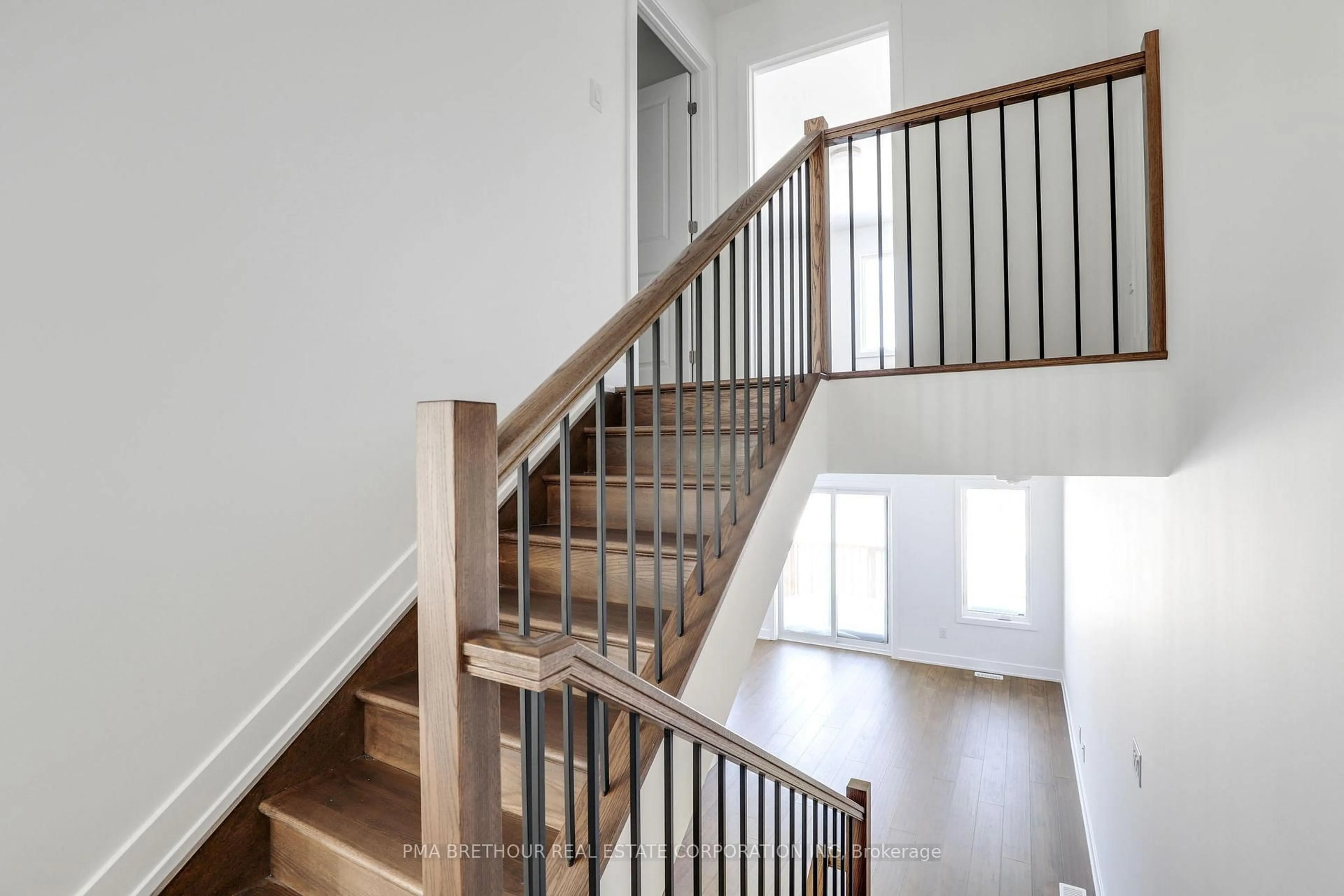 Stairs for 720 St. John St, Merrickville-Wolford Ontario K0G 1N0