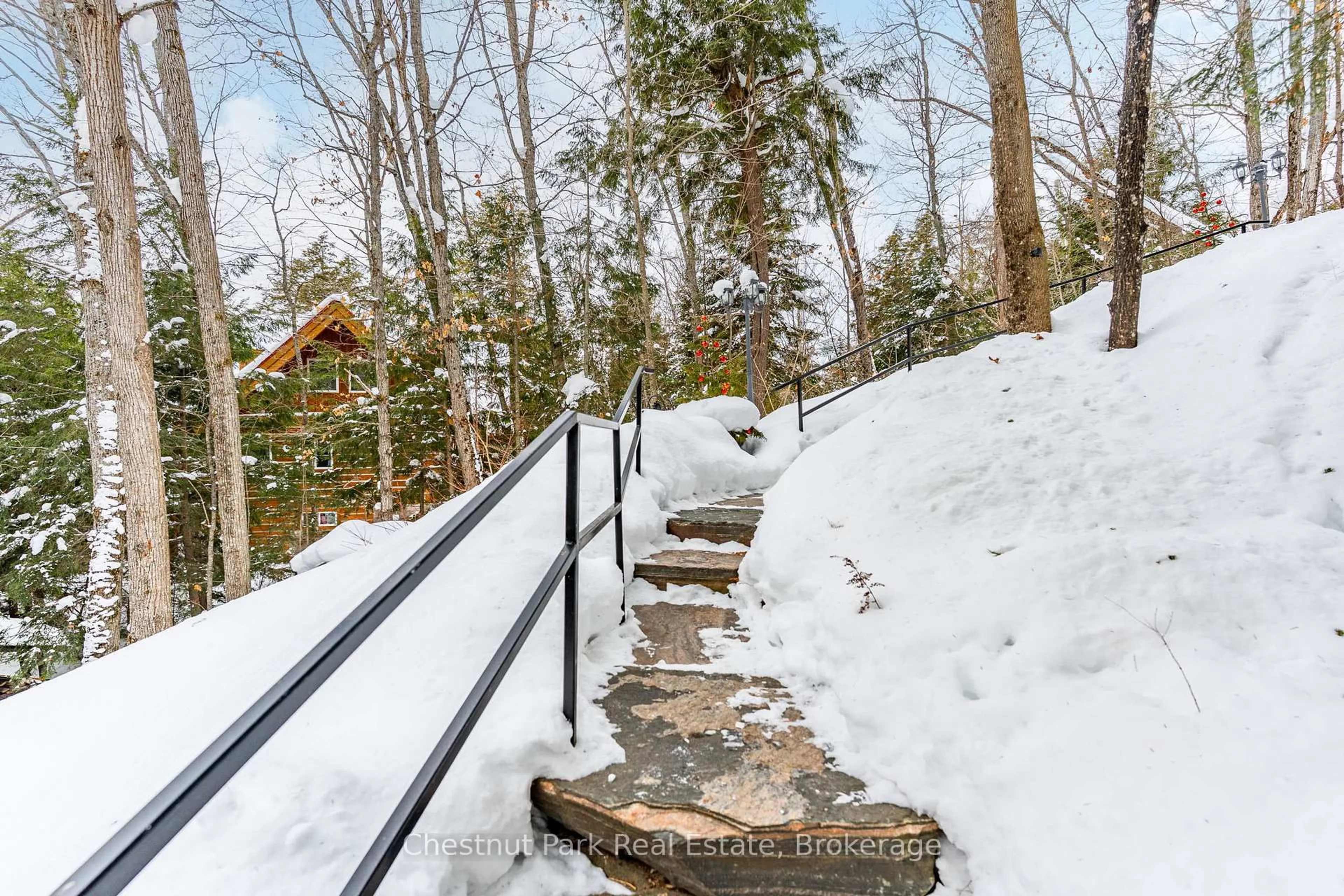 Stairs for 1173 Watts Rd, Dysart et al Ontario K0M 1S0