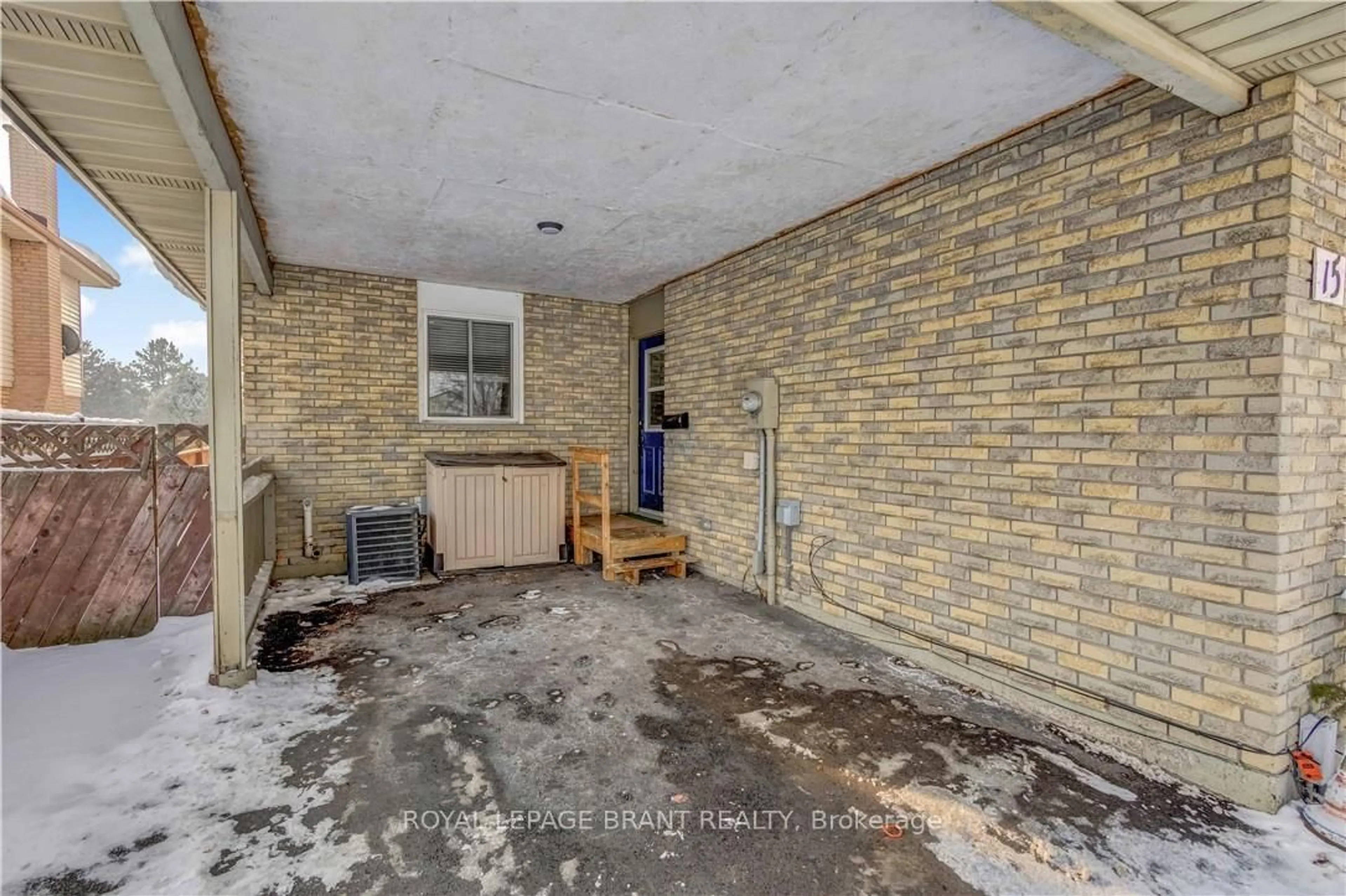 Unknown for 15 Autumn Rd, Brantford Ontario N3R 7B1