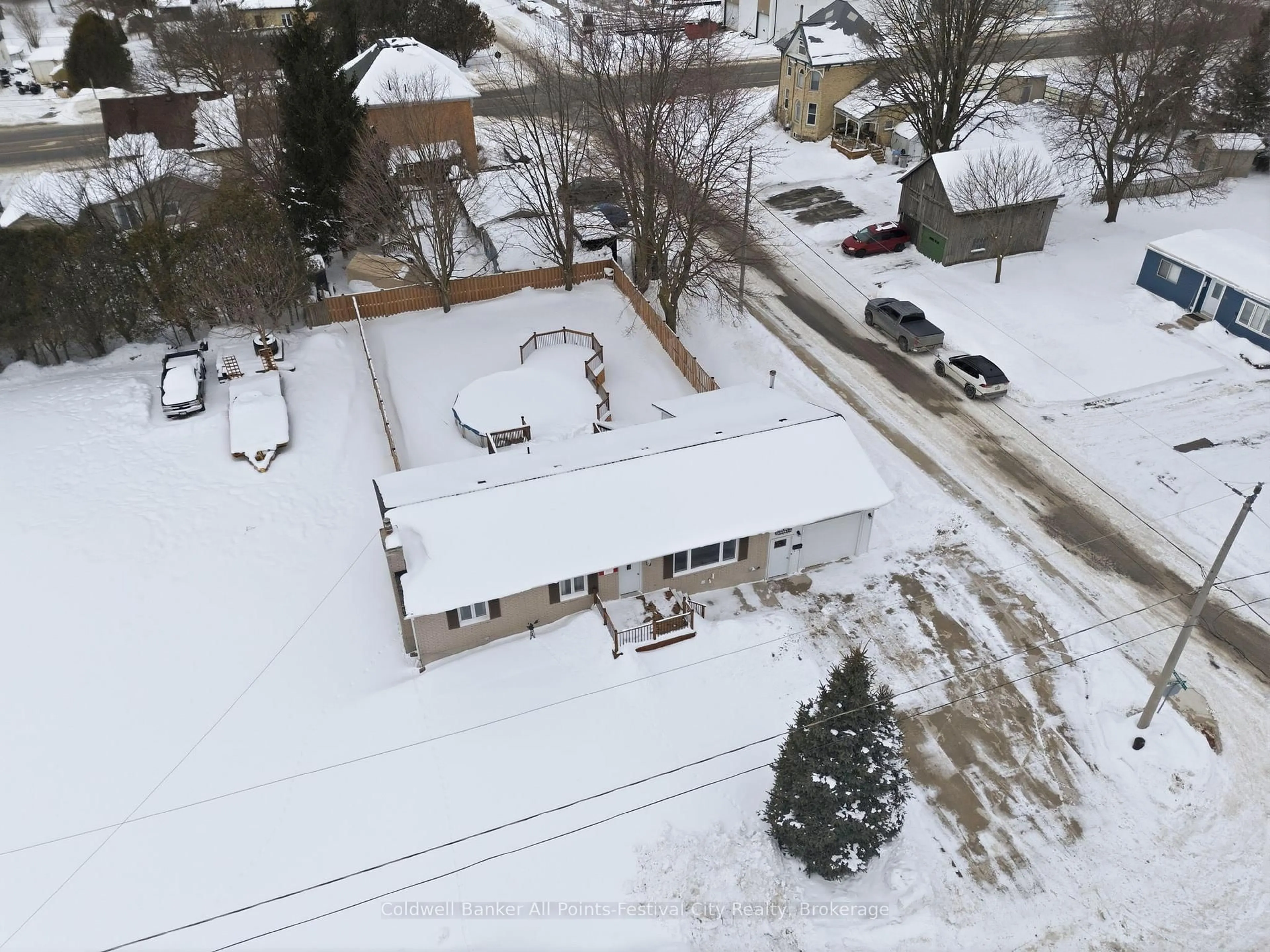 A pic from outside/outdoor area/front of a property/back of a property/a pic from drone, street for 72 Lorne Ave, Bluewater Ontario N0M 1X0