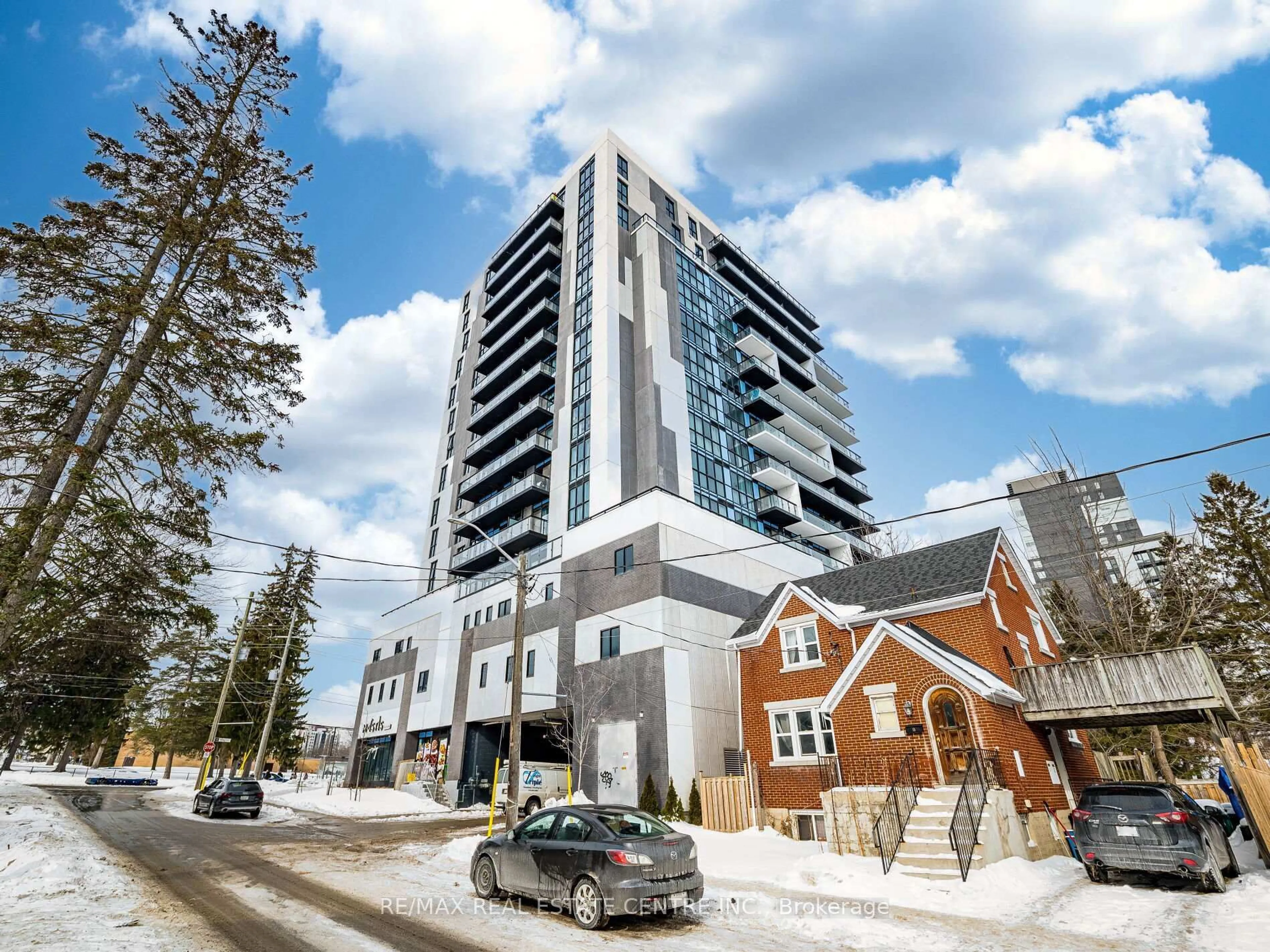 Unknown for 128 King St #1007, Waterloo Ontario N2J 2X9