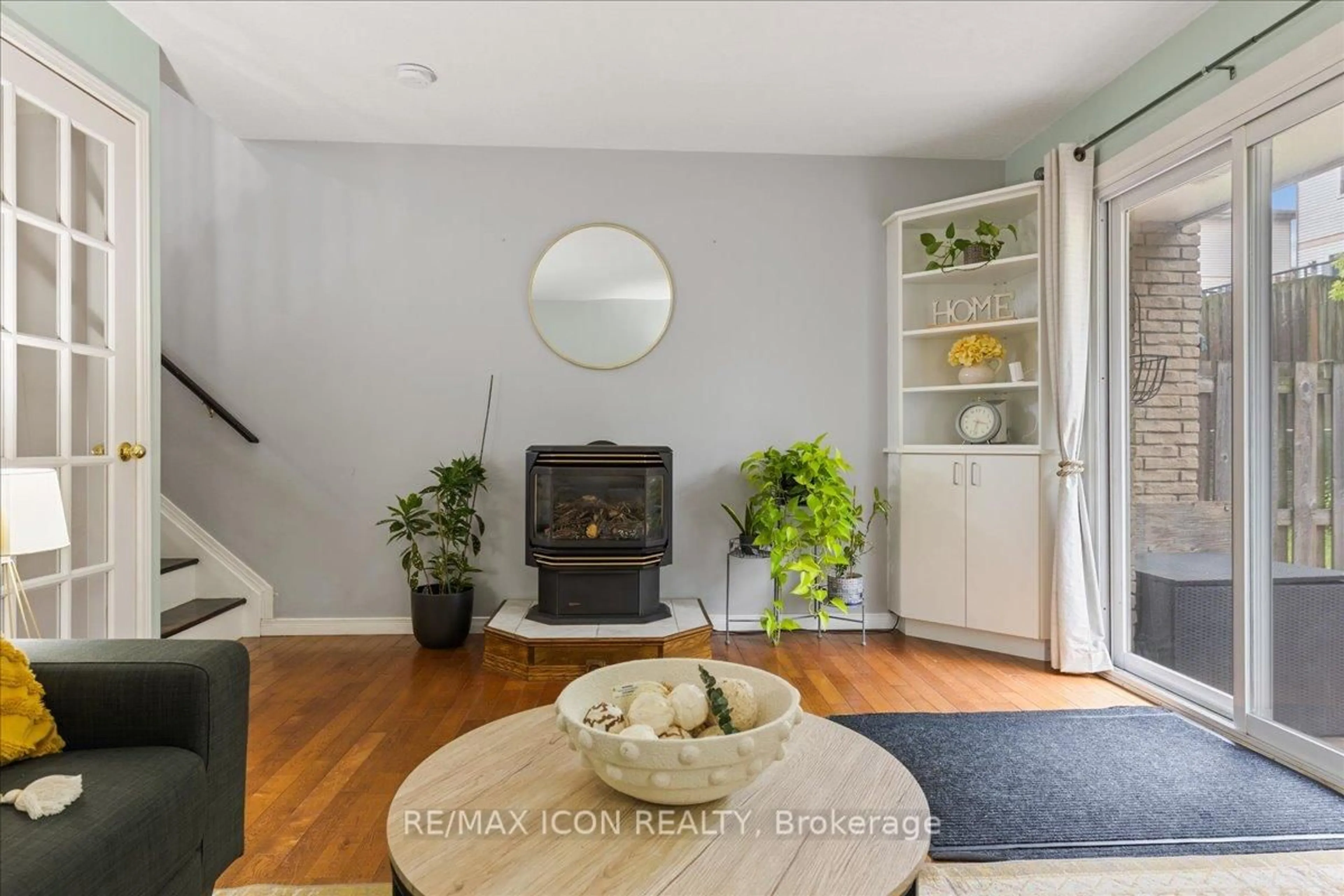 Unknown for 211 Veronica Dr #26, Kitchener Ontario N2A 2R8