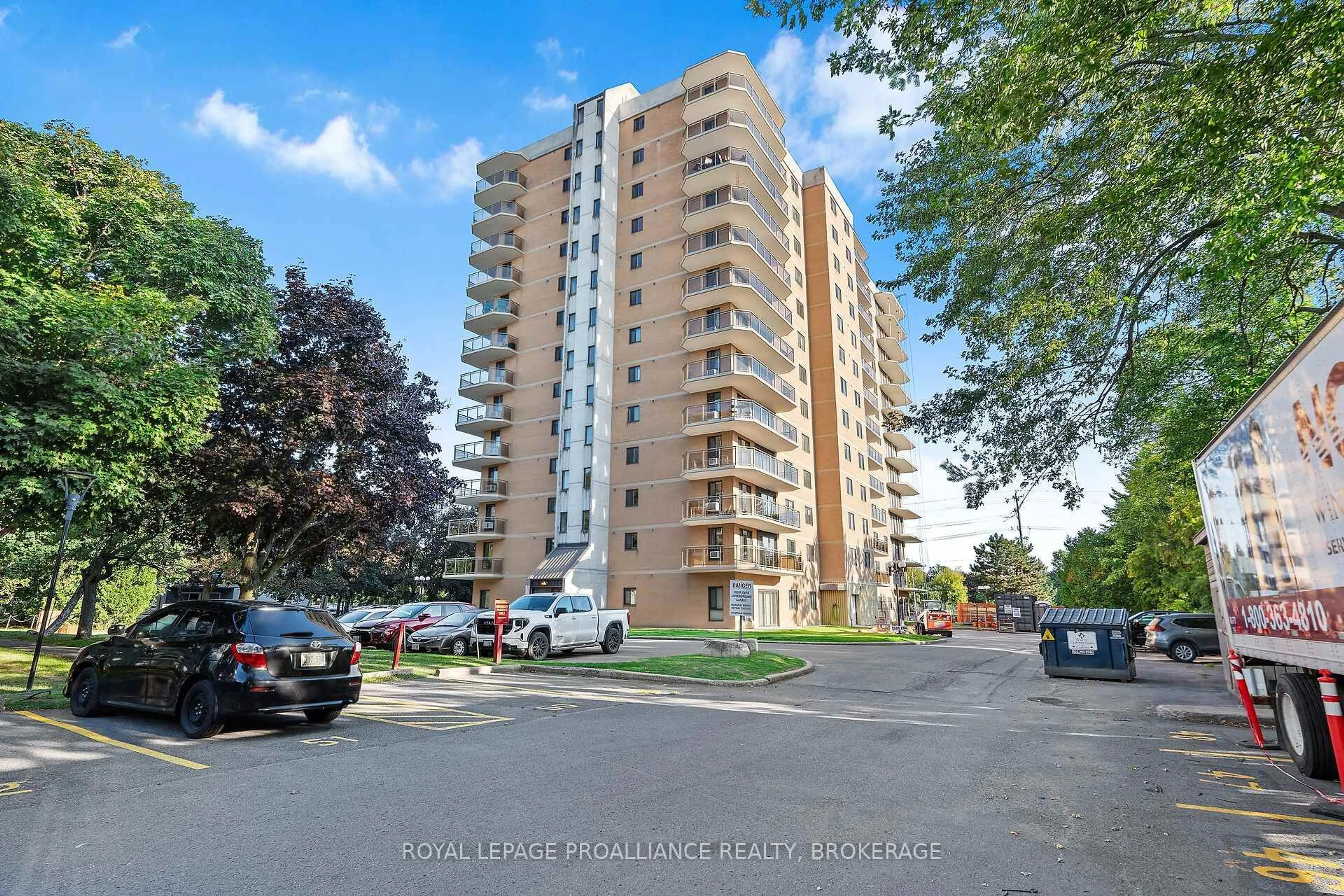 A pic from outside/outdoor area/front of a property/back of a property/a pic from drone, unknown for 257 Bath Rd #606, Kingston Ontario K7M 7T3