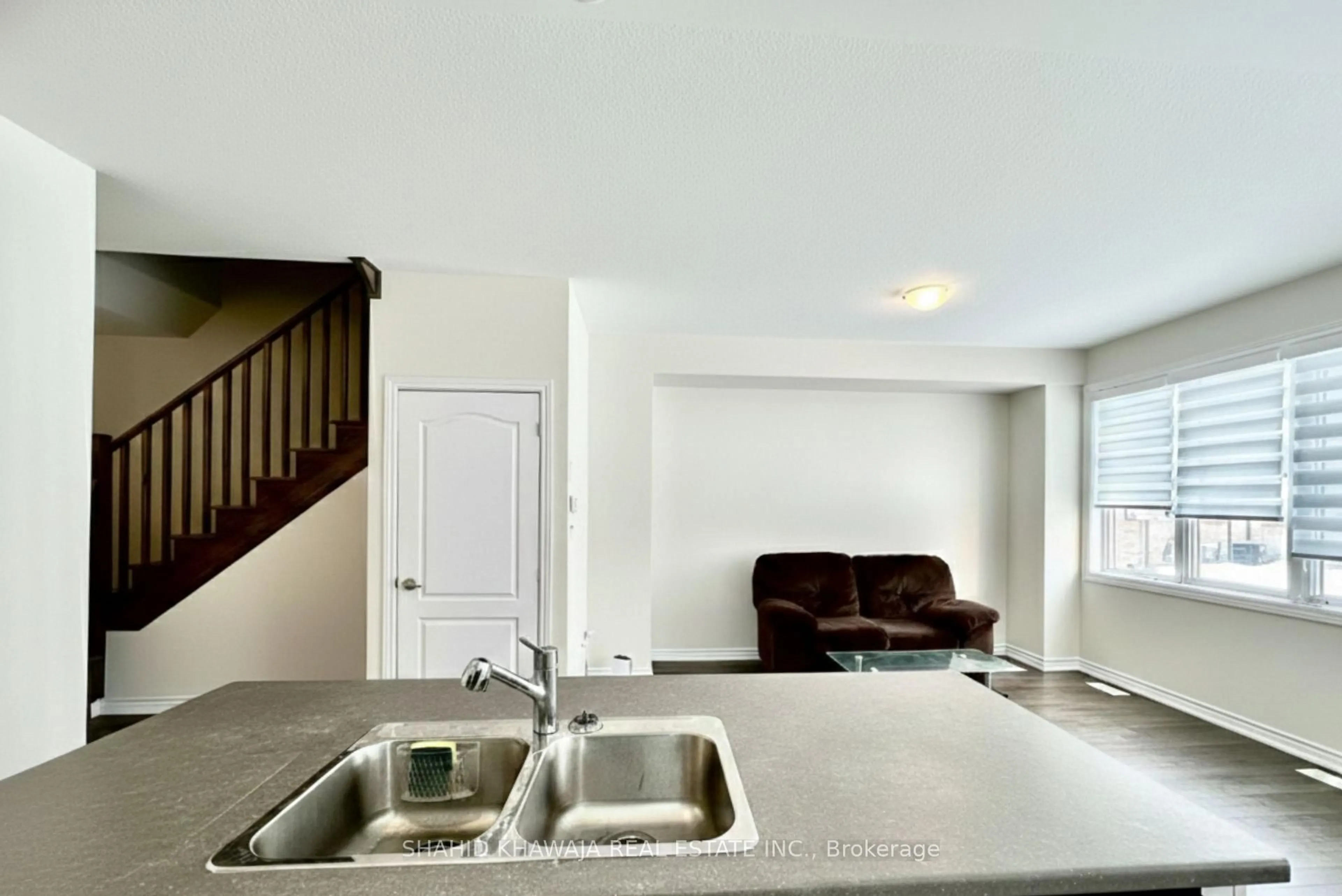 Unknown for 32 Concord Dr, Thorold Ontario L2E 6S4