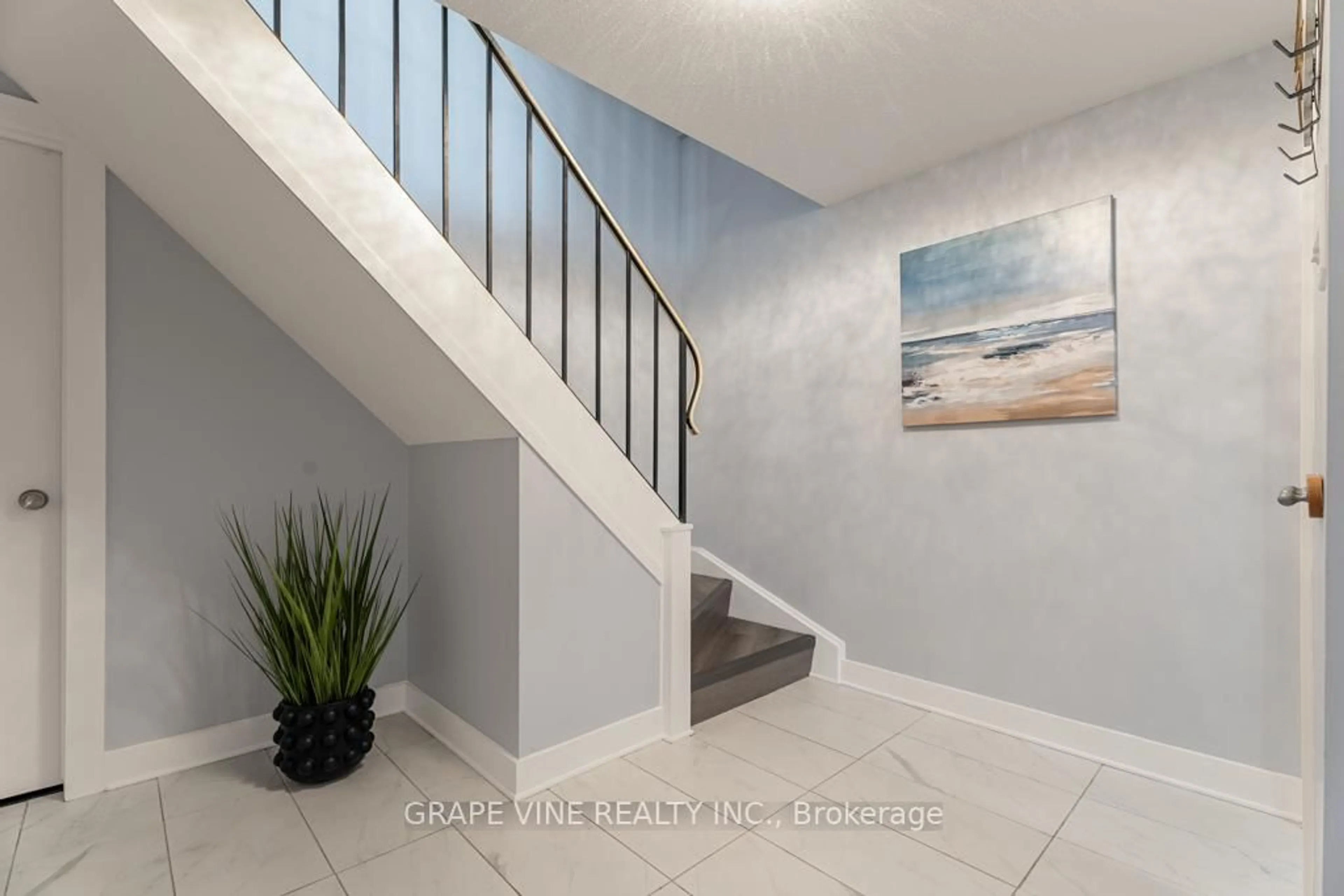 Unknown for 280 Mcclellan Rd #58, Ottawa Ontario K2H 8P8