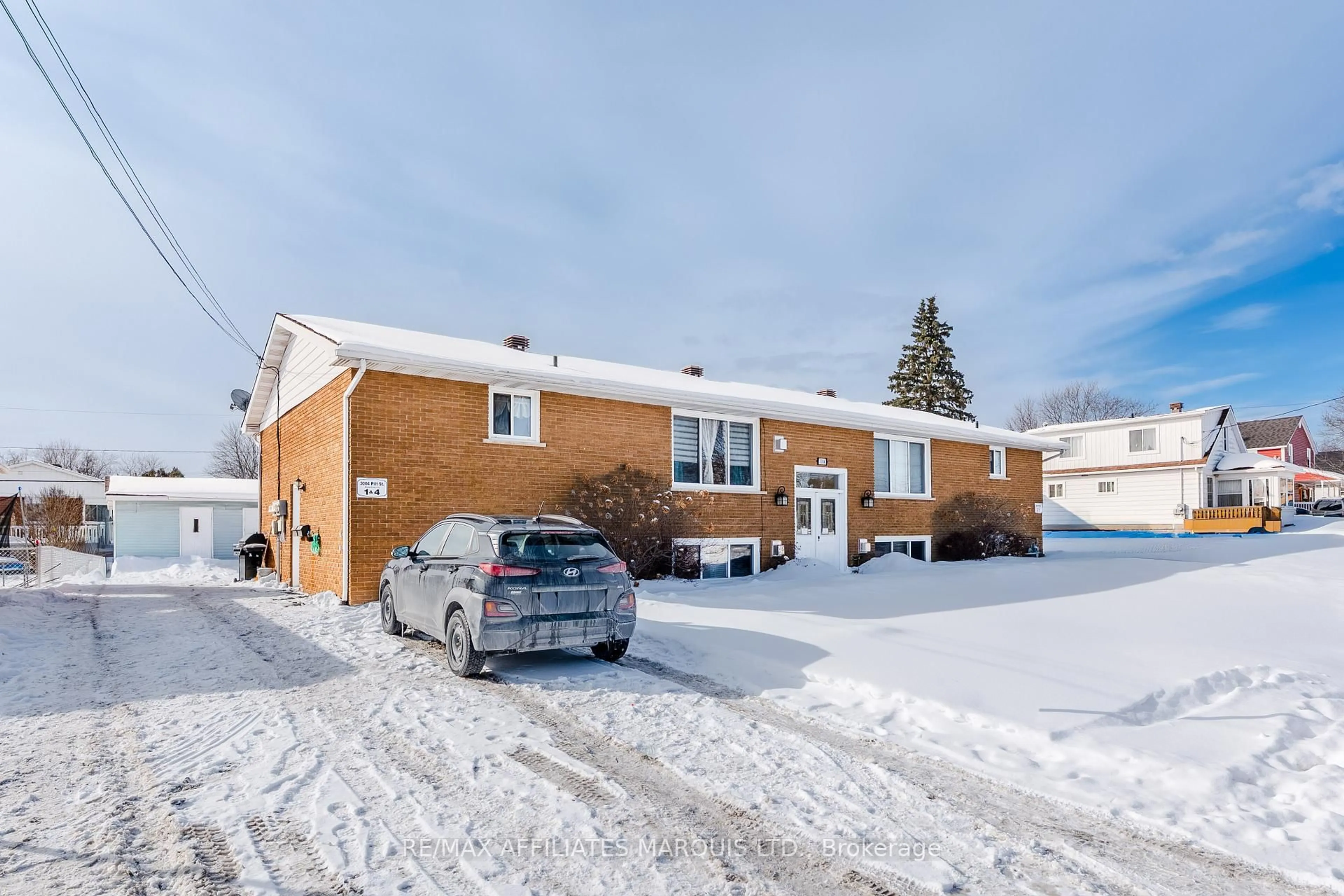 Unknown for 3004 Pitt St, Cornwall Ontario K6K 1A6