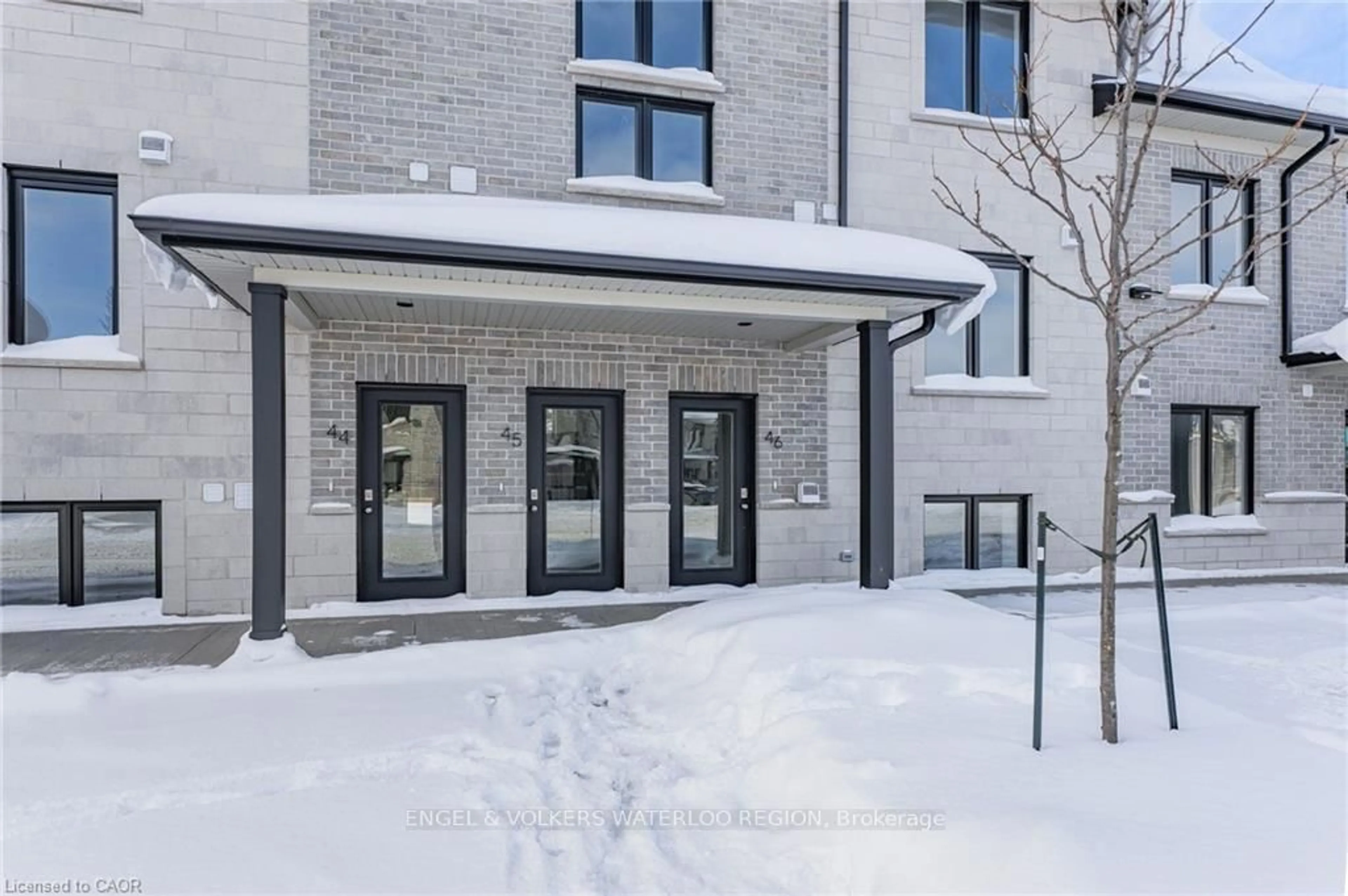 Unknown for 3202 Vivian Line #45, Stratford Ontario N5A 0K6