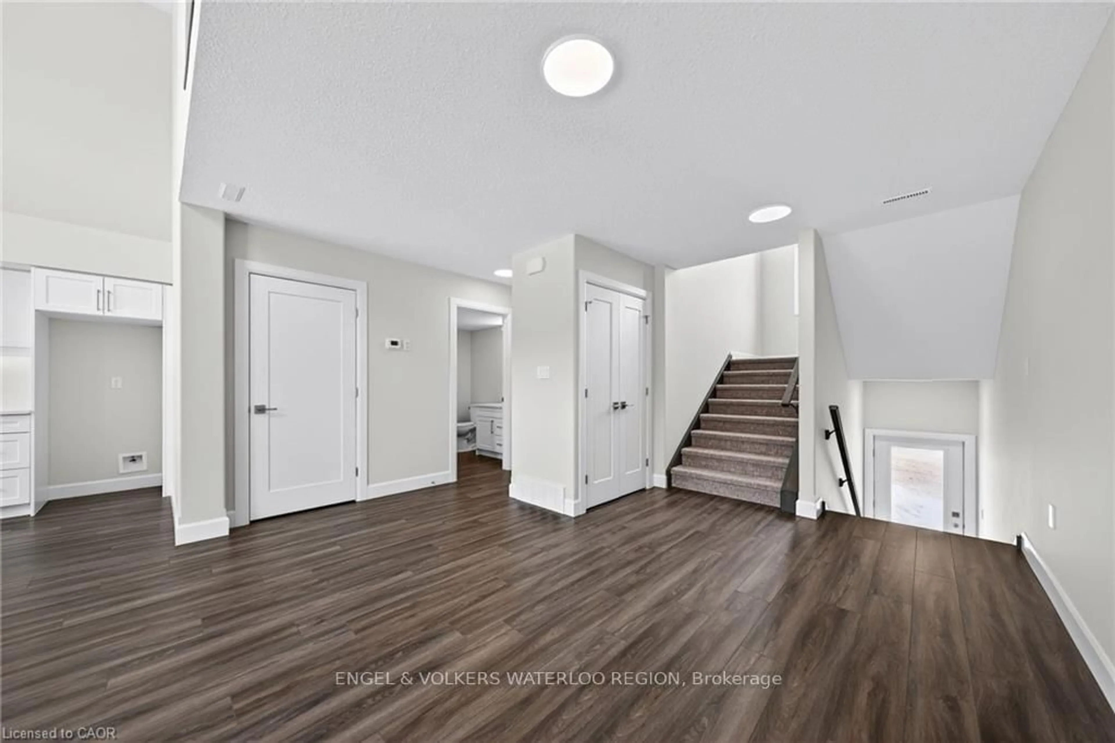 Unknown for 3202 Vivian Line #45, Stratford Ontario N5A 0K6