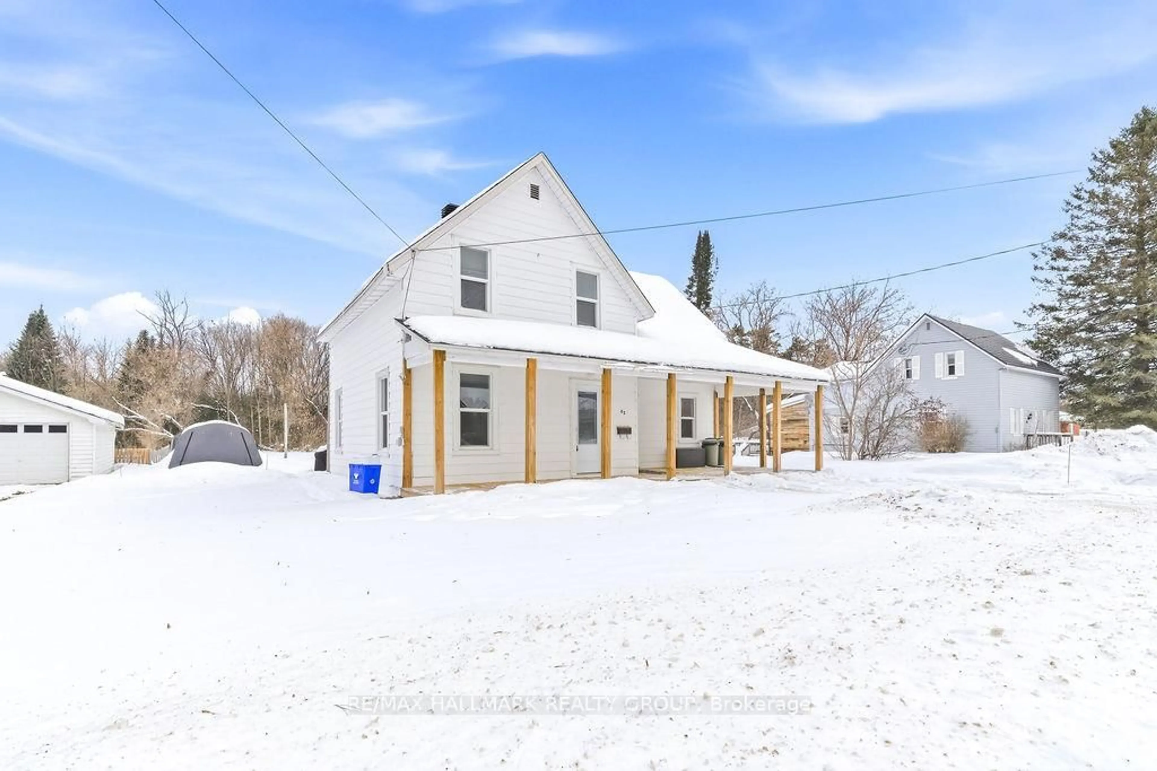 Unknown for 62 Main St, Chalk River Ontario K0J 1J0