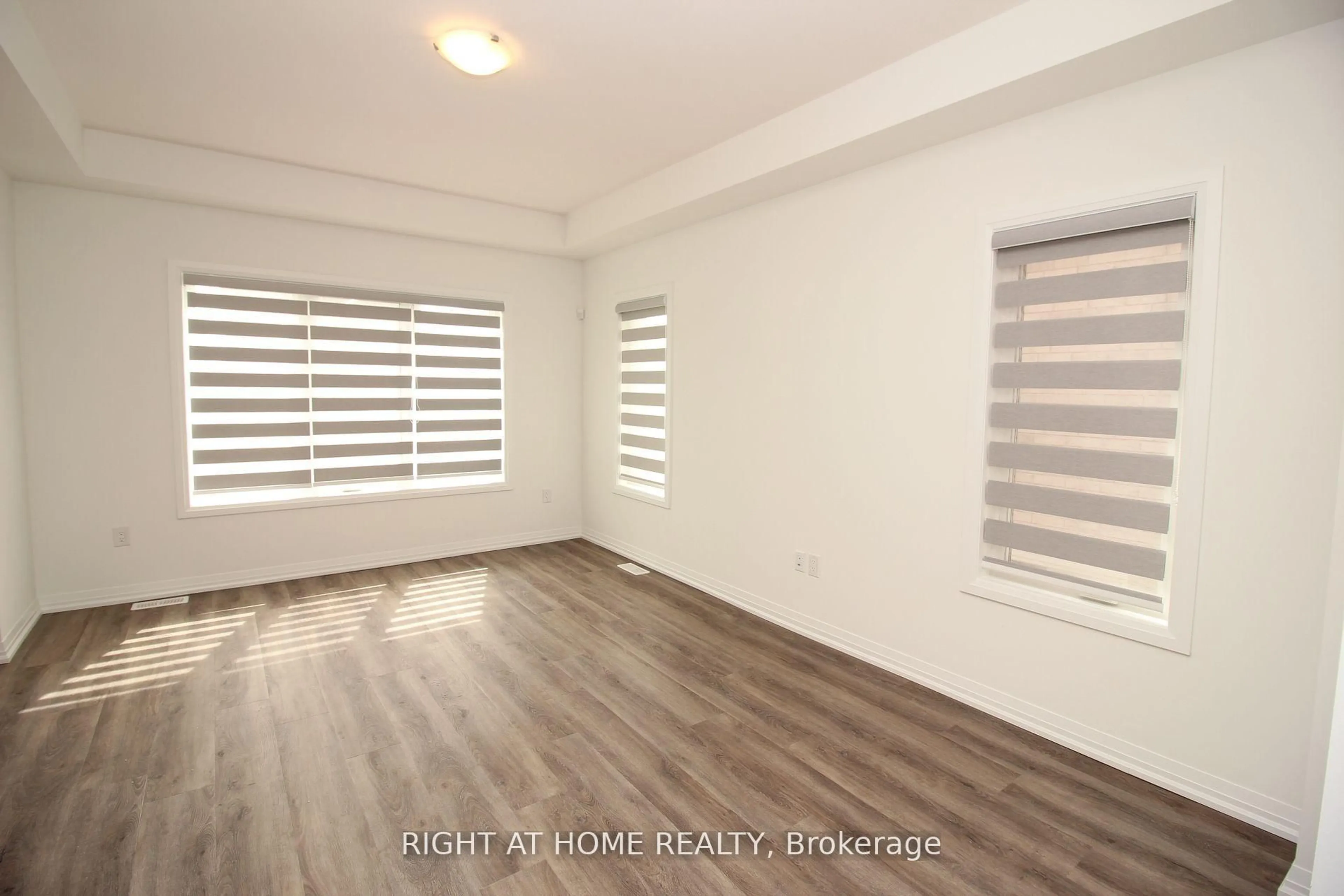 A pic of a room for 136 Alicia Cres, Thorold Ontario L2V 0M2