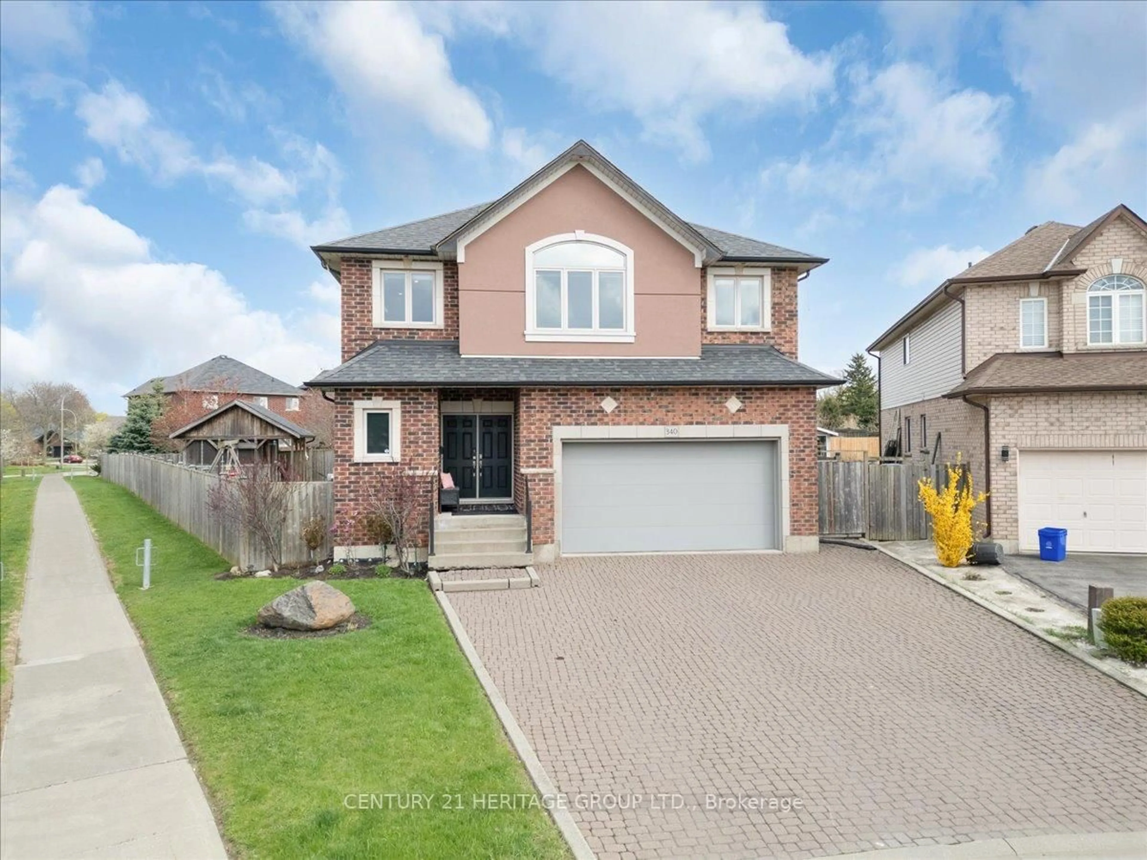 Home with brick exterior material, street for 340 Old Mud St, Hamilton Ontario L8J 3Z9
