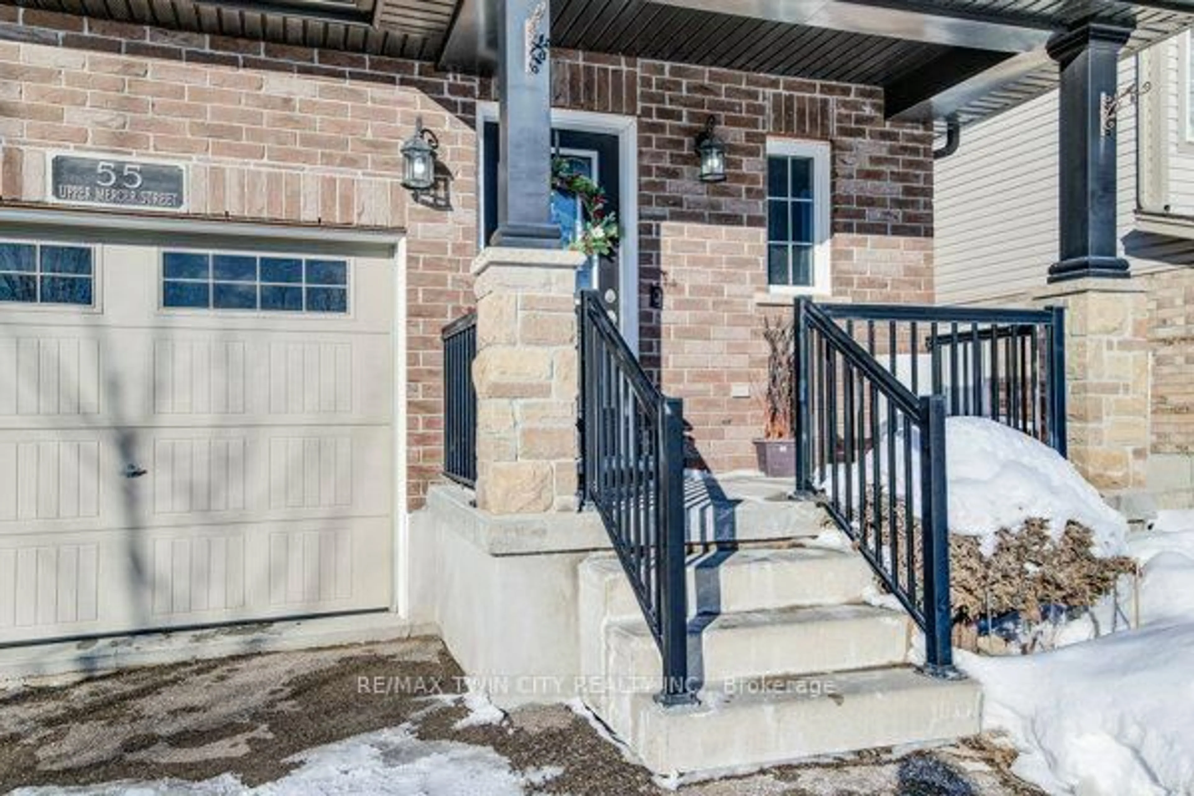 Unknown for 55 Upper Mercer St, Kitchener Ontario N2A 4M9