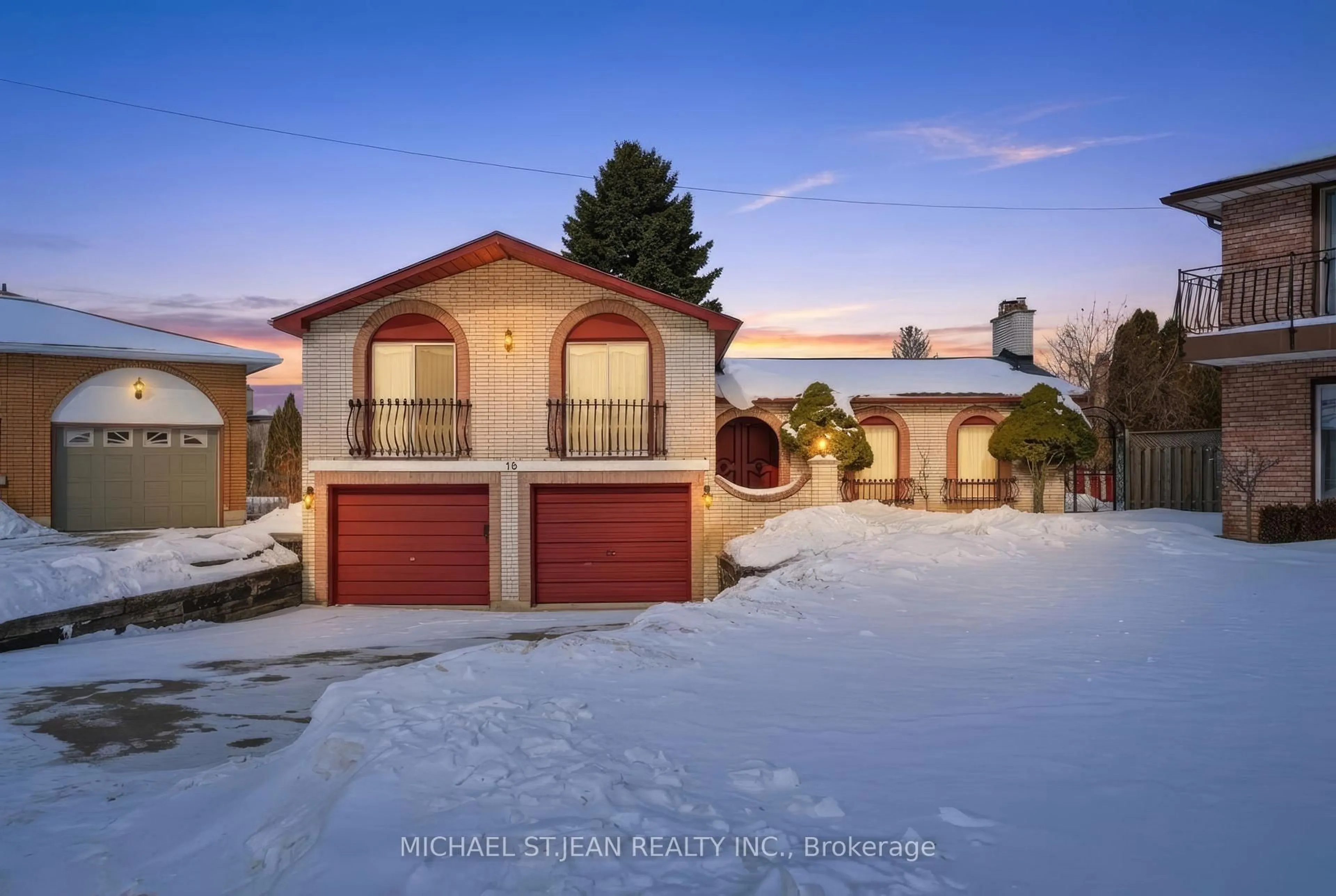 Unknown for 16 Harvard Pl, Hamilton Ontario L9B 1S2