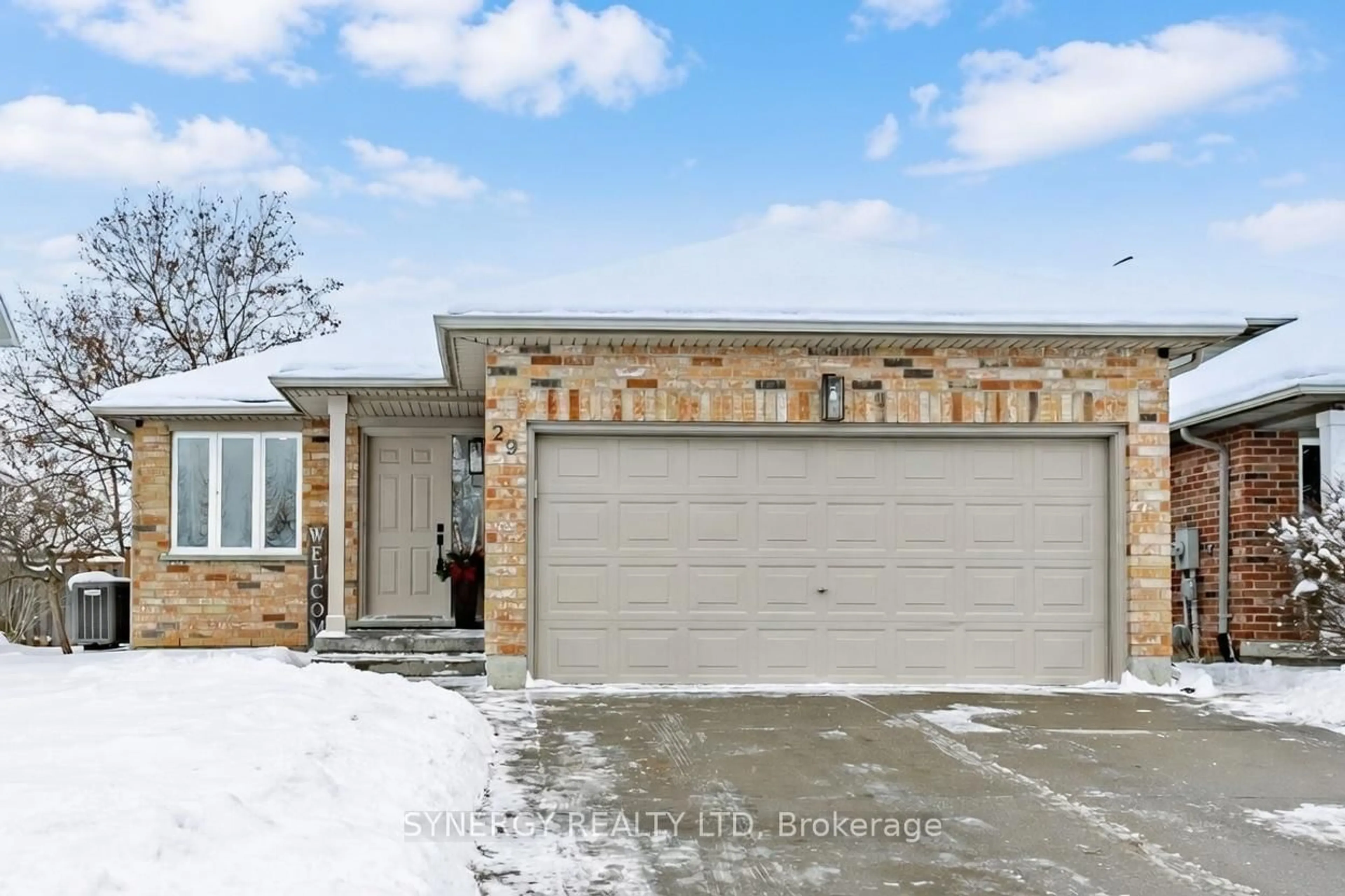 Home with brick exterior material, street for 29 Juniper Cres, Strathroy-Caradoc Ontario N7G 4G4
