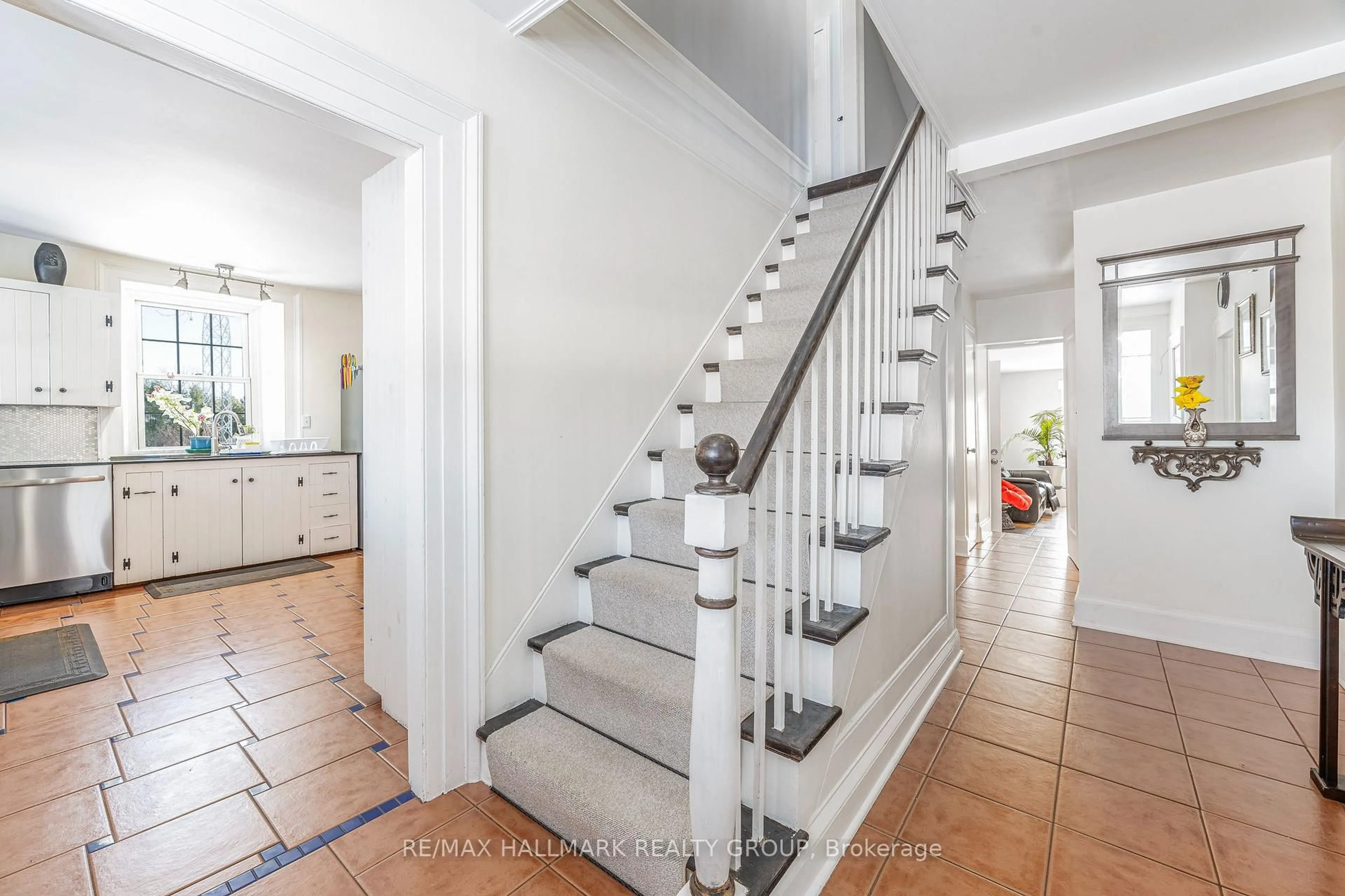 Unknown for 2337 Harlem Rd, Rideau Lakes Ontario K0G 1E0