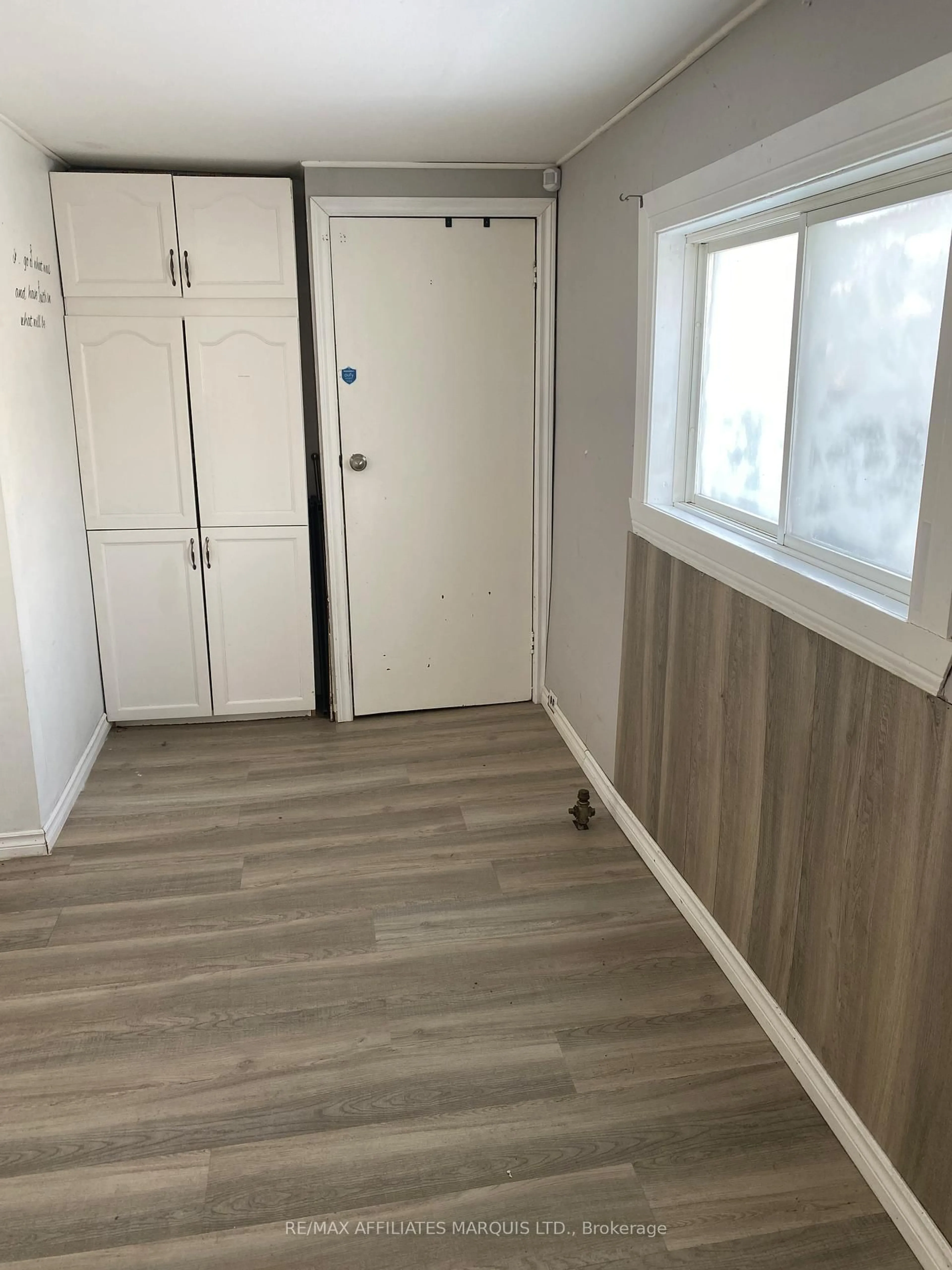 A pic of a room for 633 Augustus St, Cornwall Ontario K6J 3X2