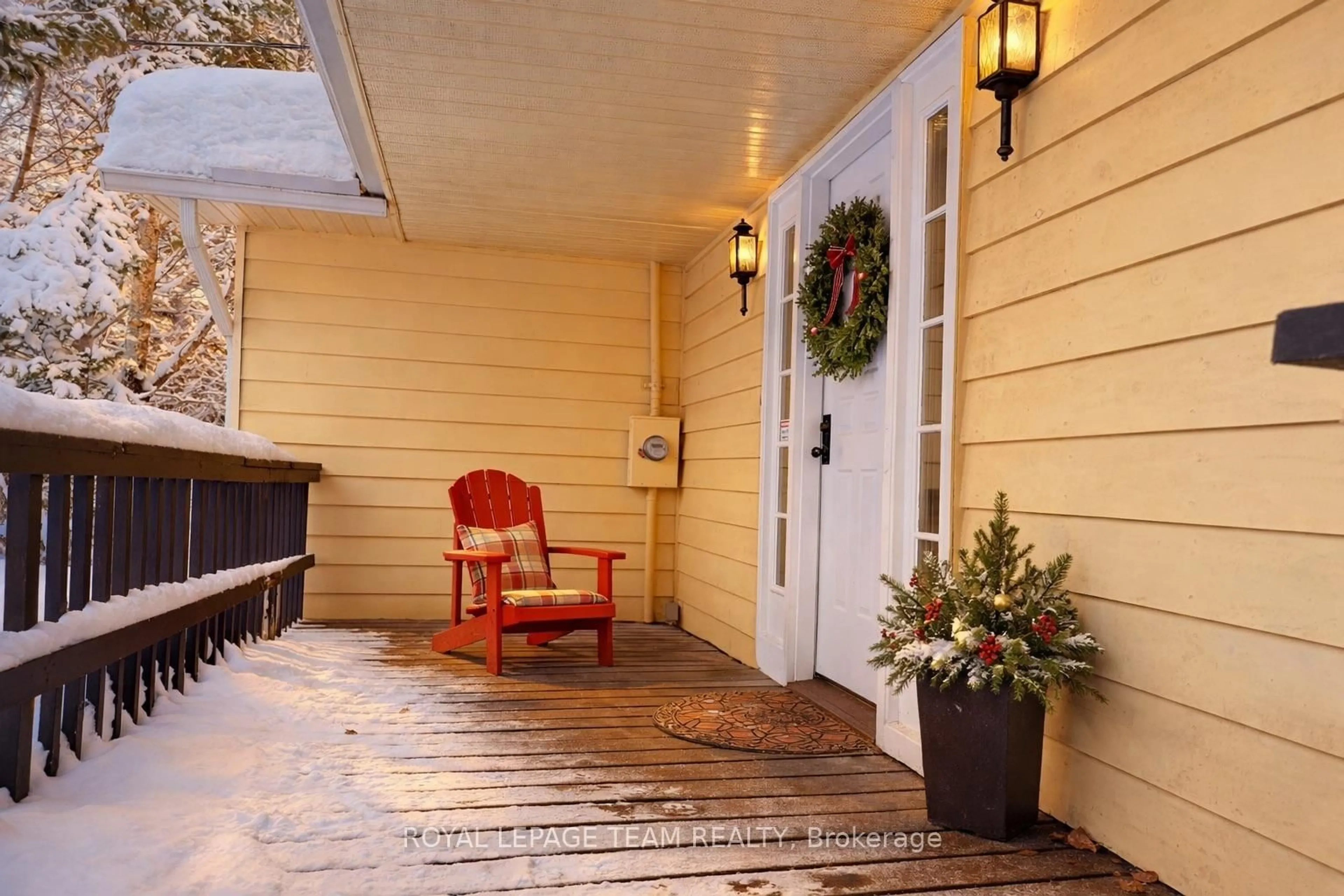 Unknown for 4 MURCHISON Rd, South Algonquin Ontario K0J 2C0