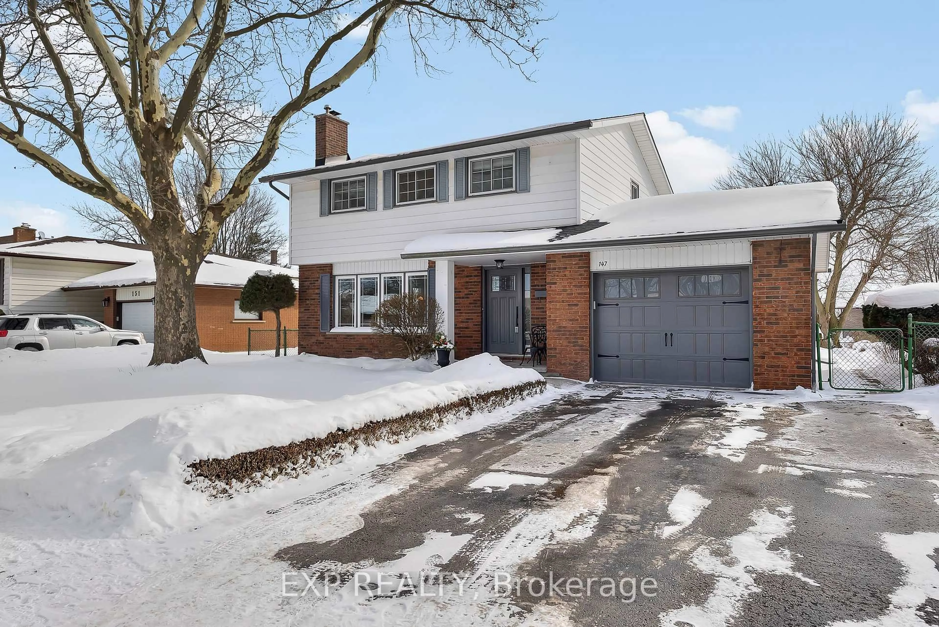 Home with brick exterior material, street for 147 Loyalist Dr, Welland Ontario L3C 6A3