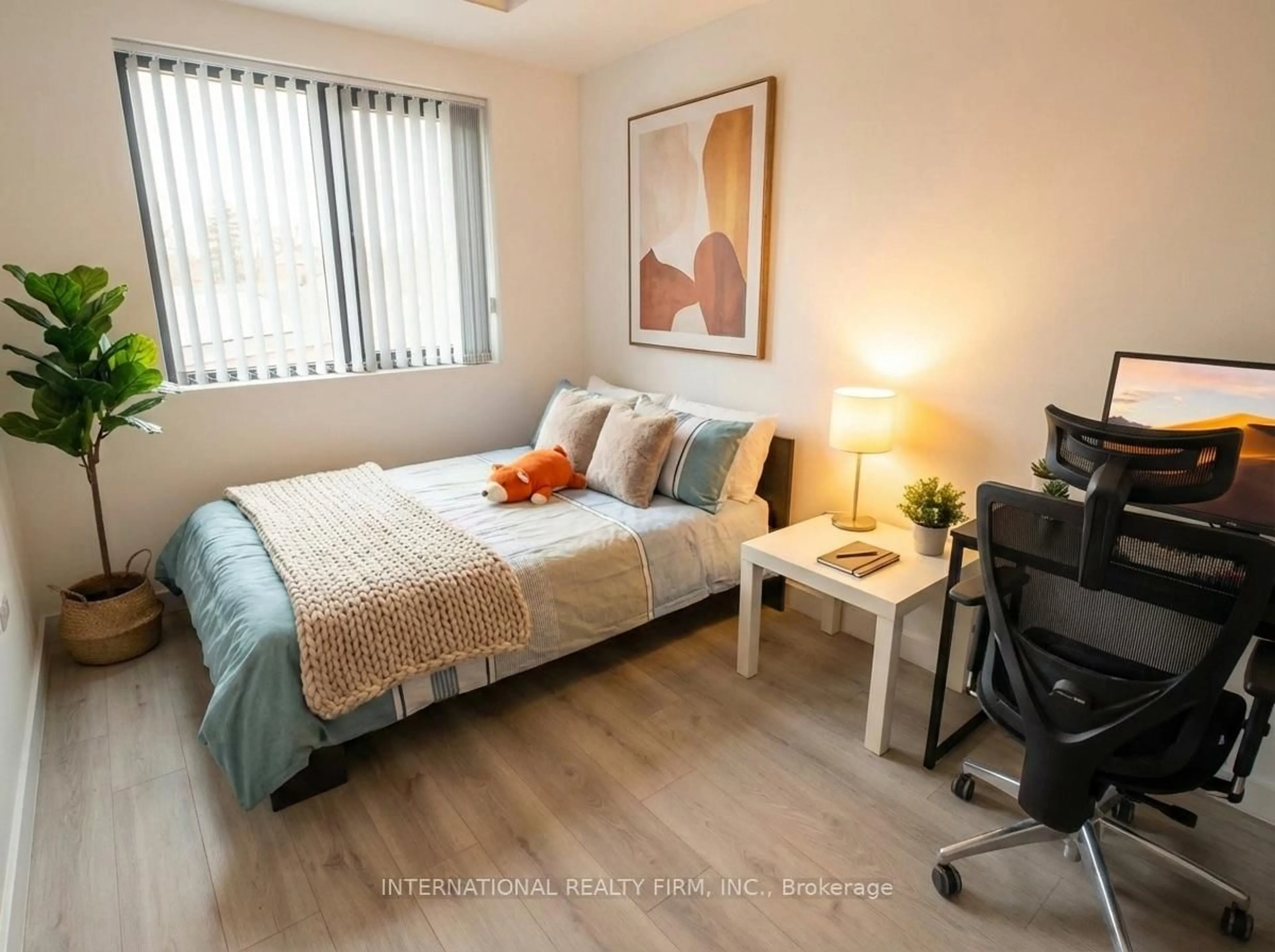 Bedroom with bed, wood/laminate floor for 652 Princess St #425, Kingston Ontario K7L 1E5