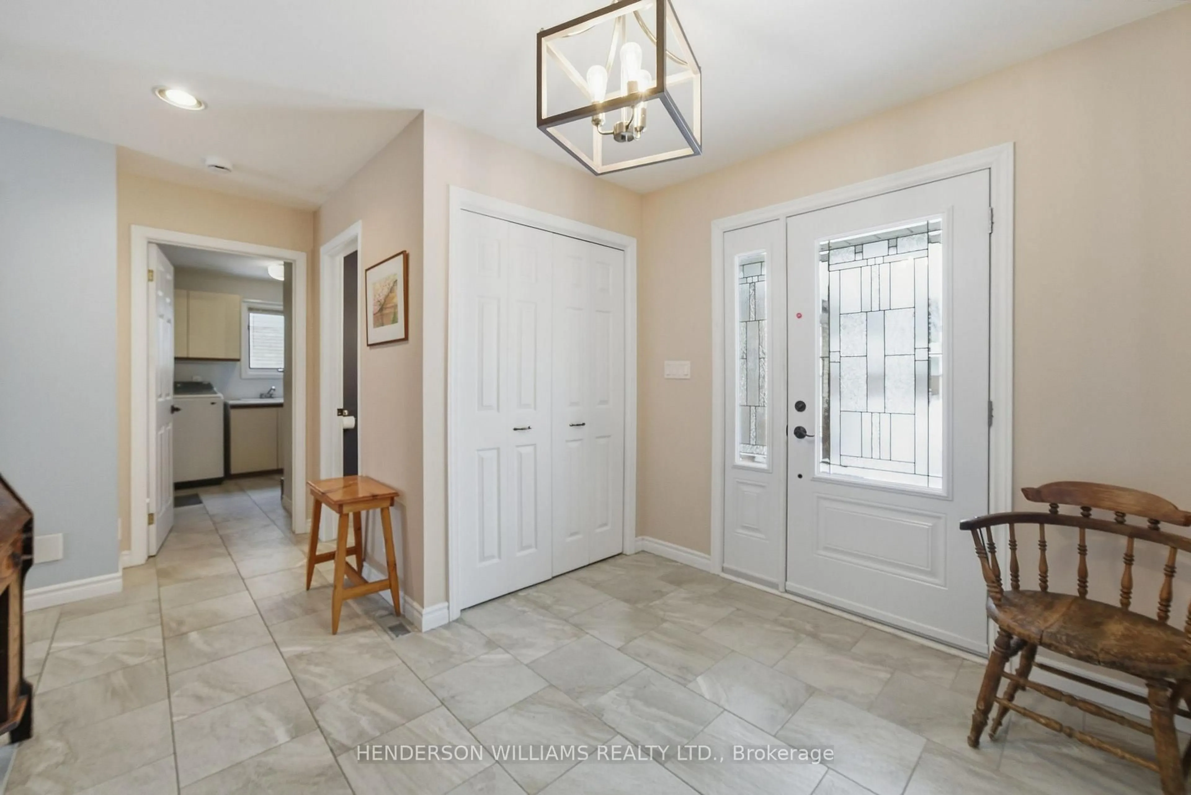Indoor entryway for 42 Forchuk Cres, Quinte West Ontario K8V 6N2
