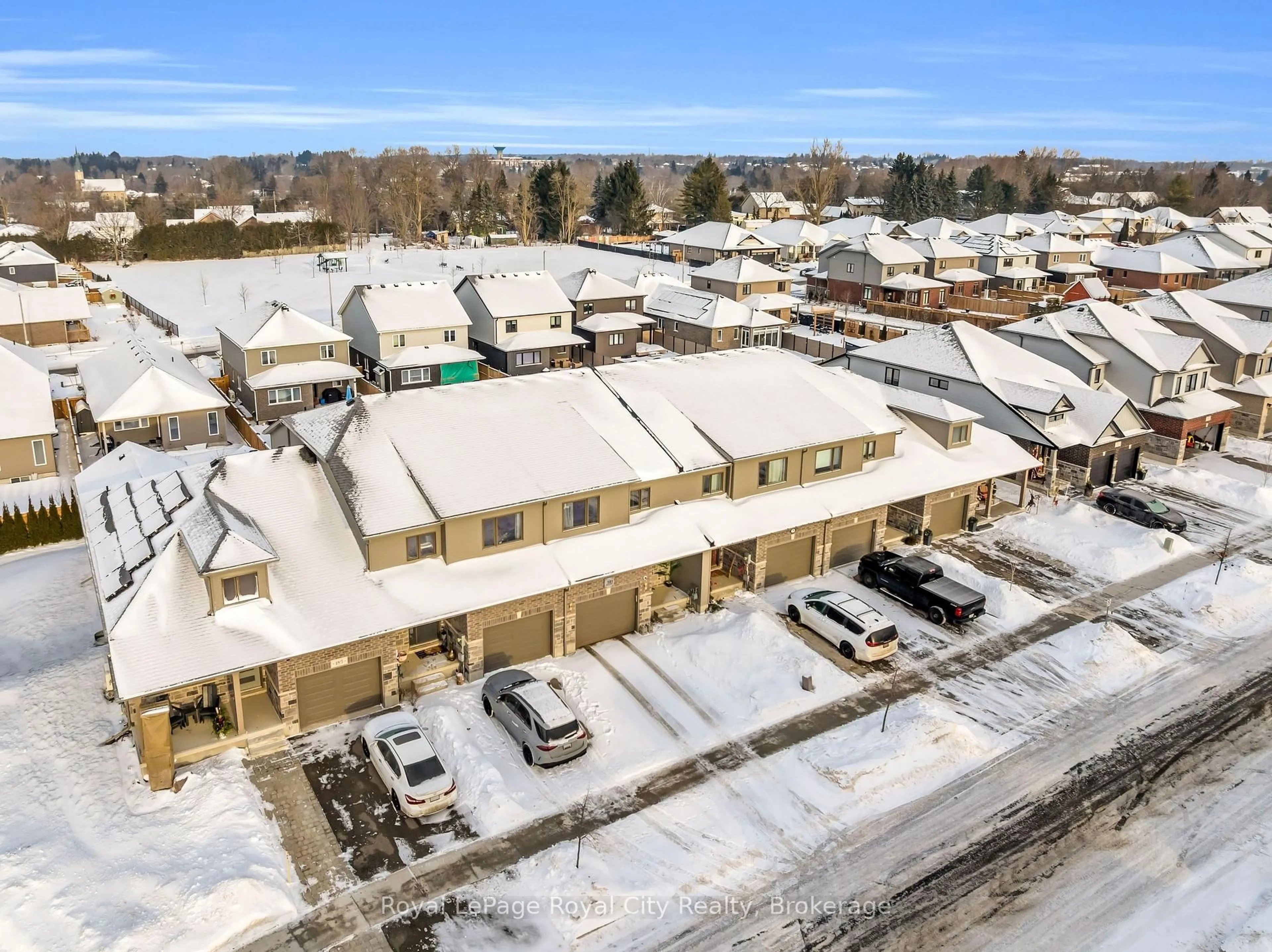 A pic from outside/outdoor area/front of a property/back of a property/a pic from drone, unknown for 181 Halls Dr, Centre Wellington Ontario N0B 1S0