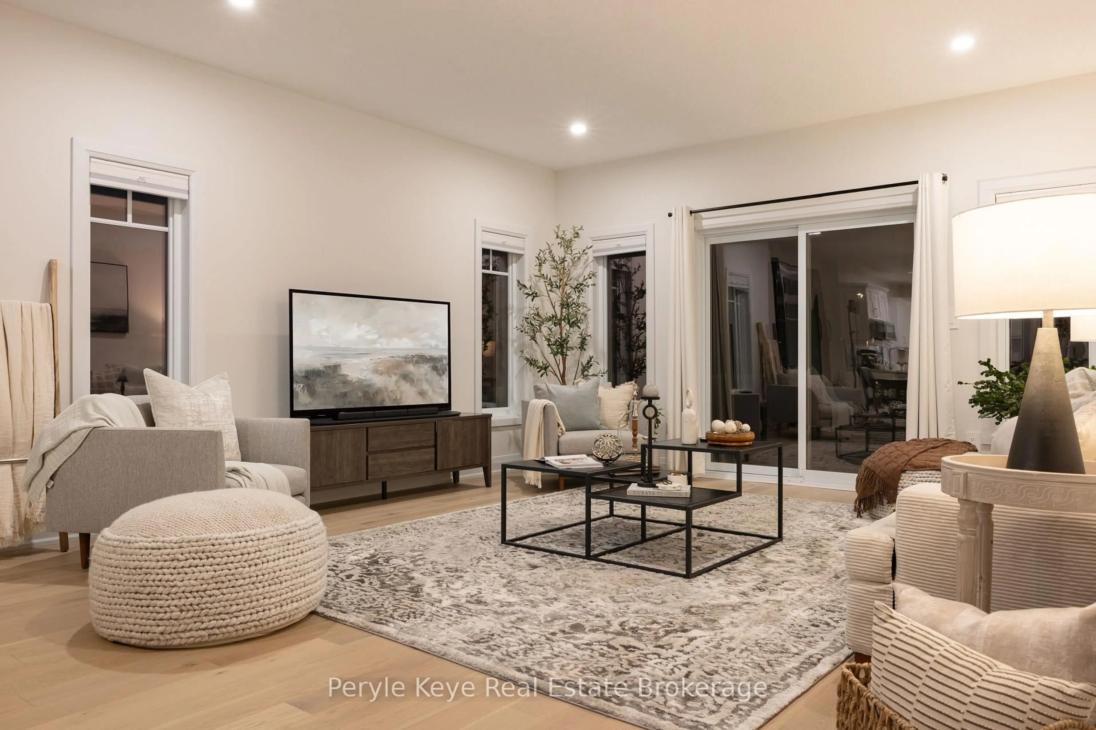 Living room with furniture, unknown for 14 Charles Morley Blvd, Huntsville Ontario P1H 0G5