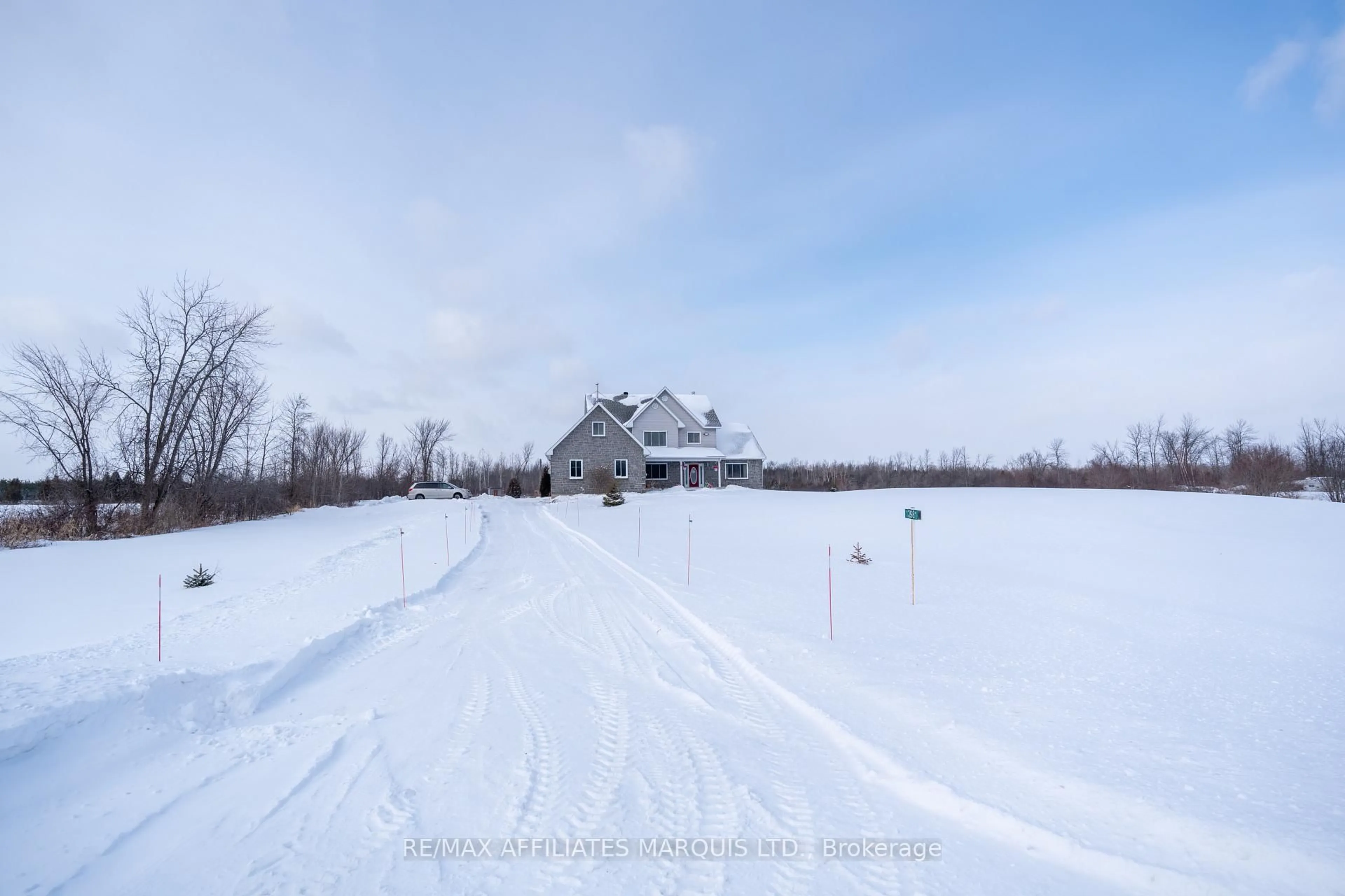 A pic from outside/outdoor area/front of a property/back of a property/a pic from drone, street for 13981 Anderson Rd, South Stormont Ontario K0C 1X0