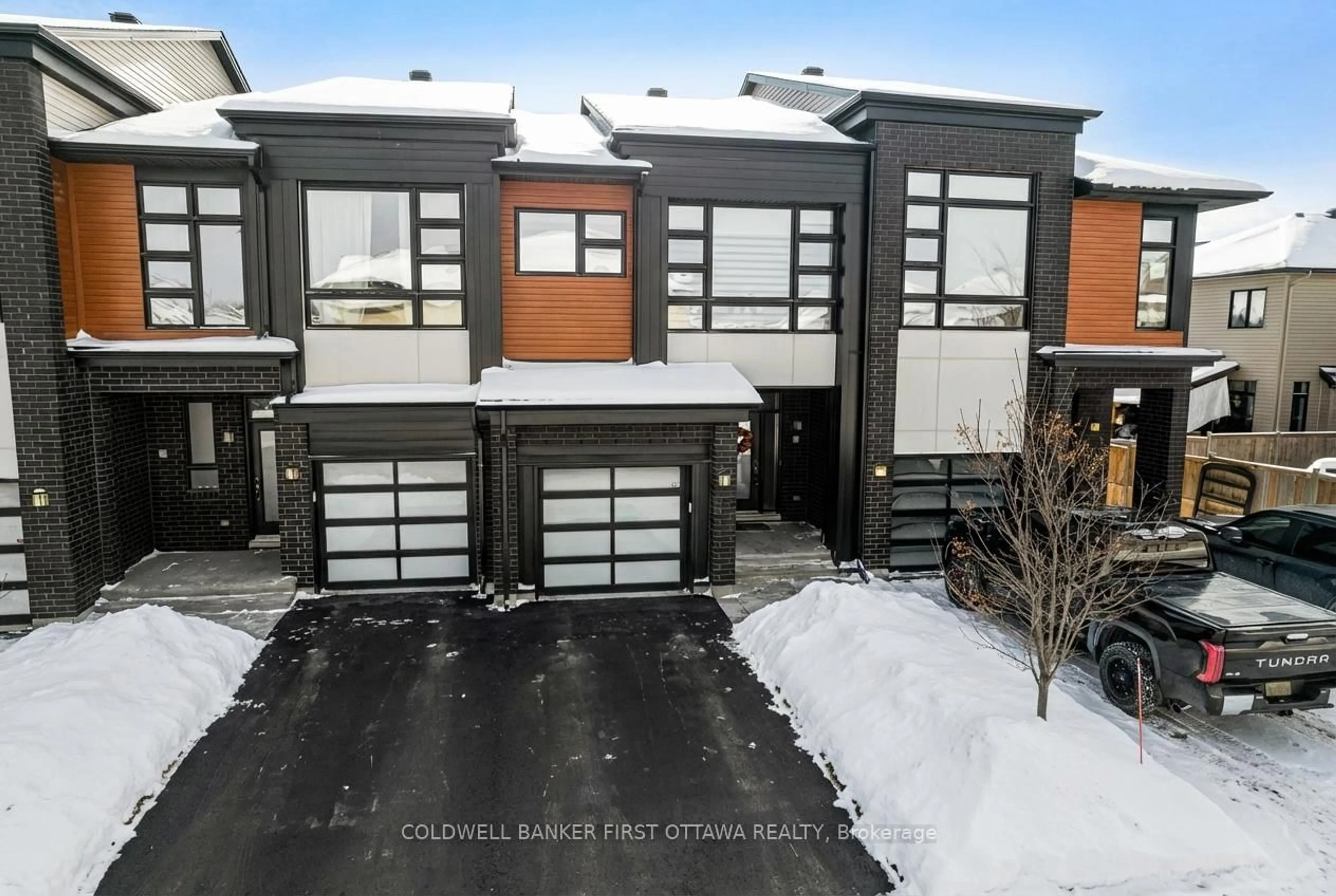 Unknown for 422 Markdale Terr, Ottawa Ontario K4M 0E2