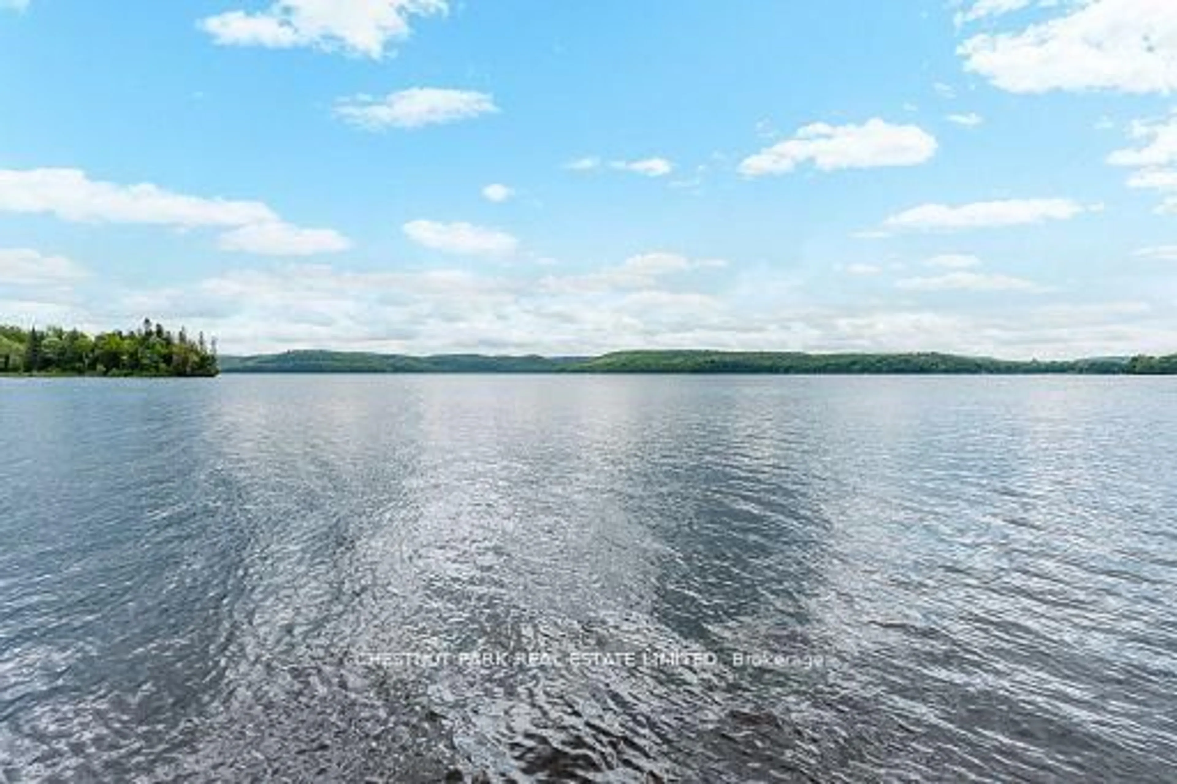 Blurry image for 1168 Curry Rd, Dysart et al Ontario K0M 1S0