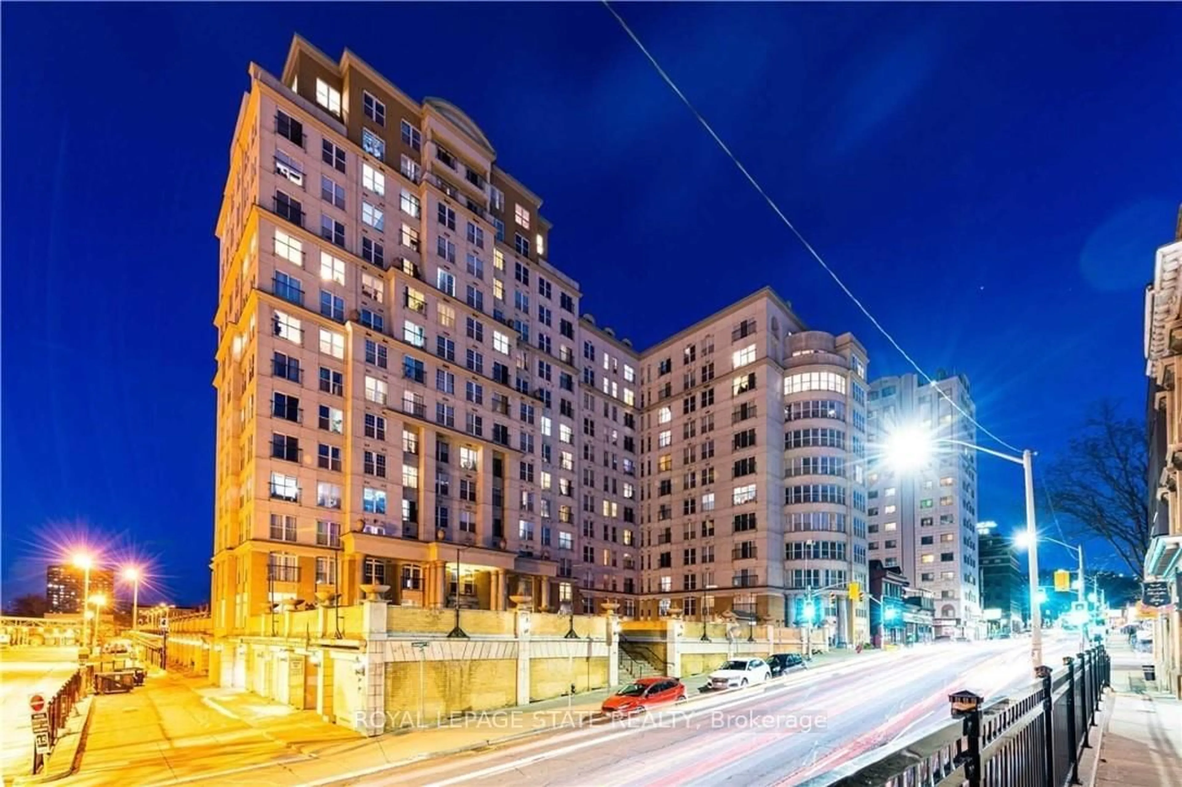 Unknown for 135 James St #608, Hamilton Ontario L8P 2Z6