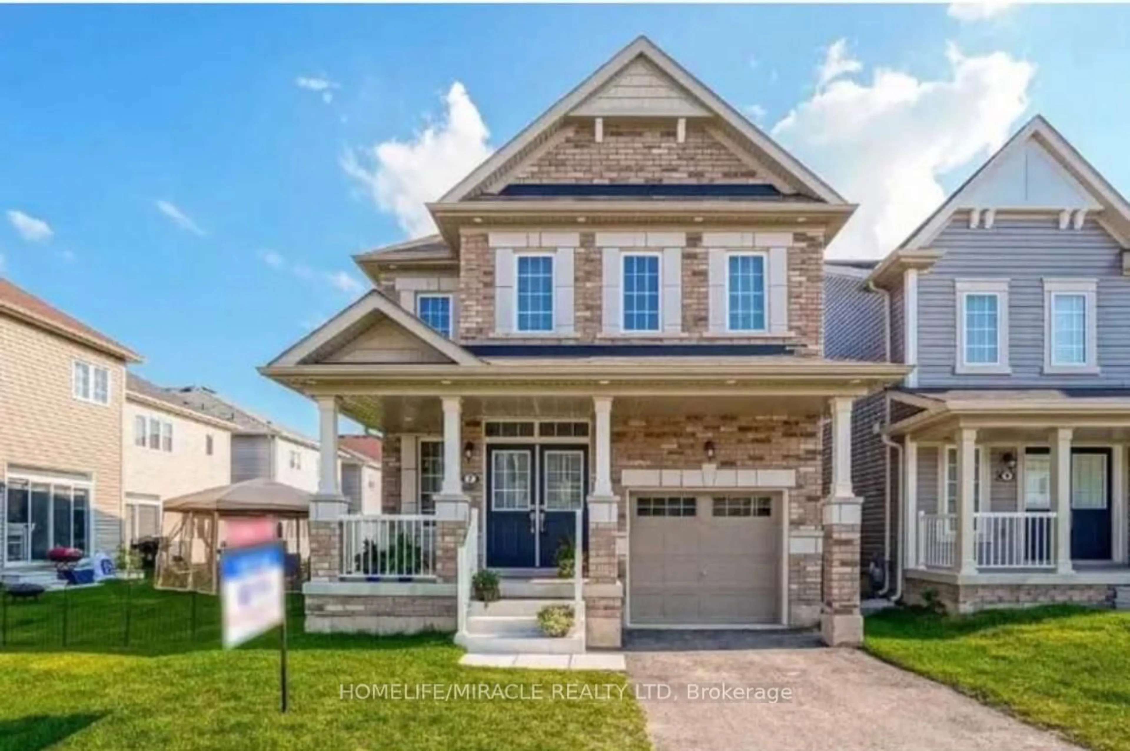 Home with brick exterior material, street for 7 Esther Cres, Thorold Ontario L3B 0E9