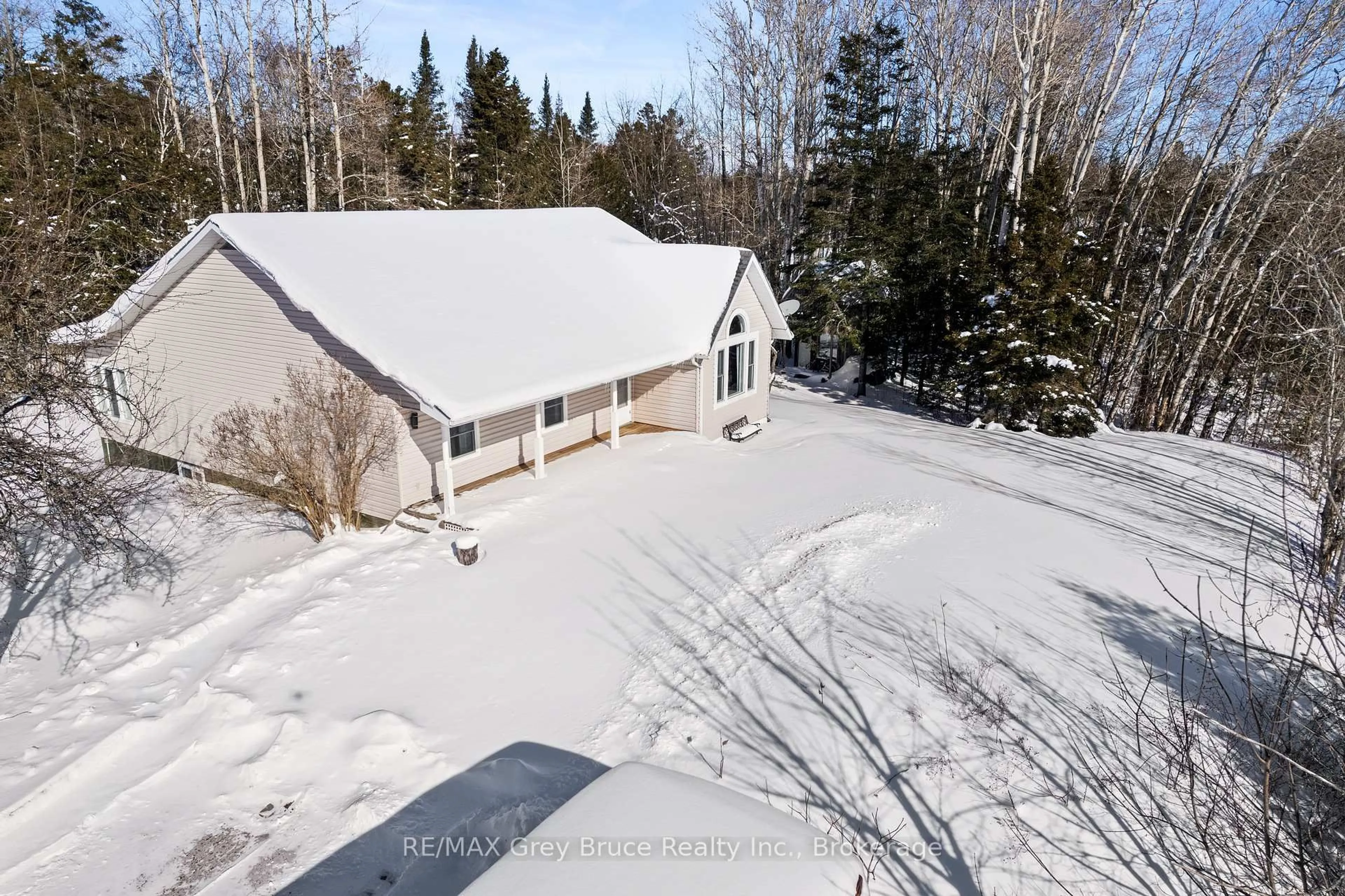 A pic from outside/outdoor area/front of a property/back of a property/a pic from drone, unknown for 20 Cape Hurd Rd, Northern Bruce Peninsula Ontario N0H 2R0