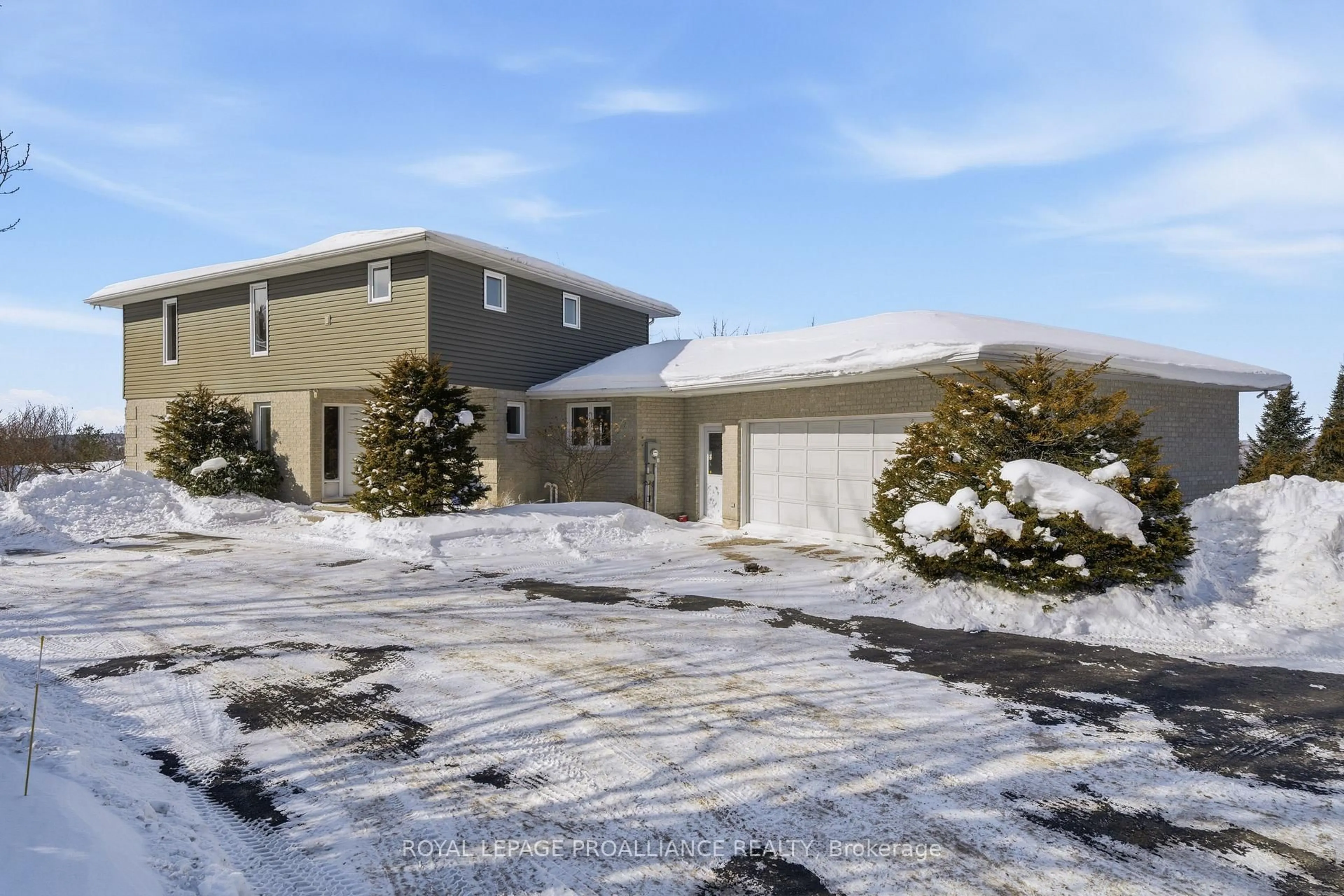 A pic from outside/outdoor area/front of a property/back of a property/a pic from drone, street for 527 Flying Club Rd, Stirling Ontario K0K 3E0