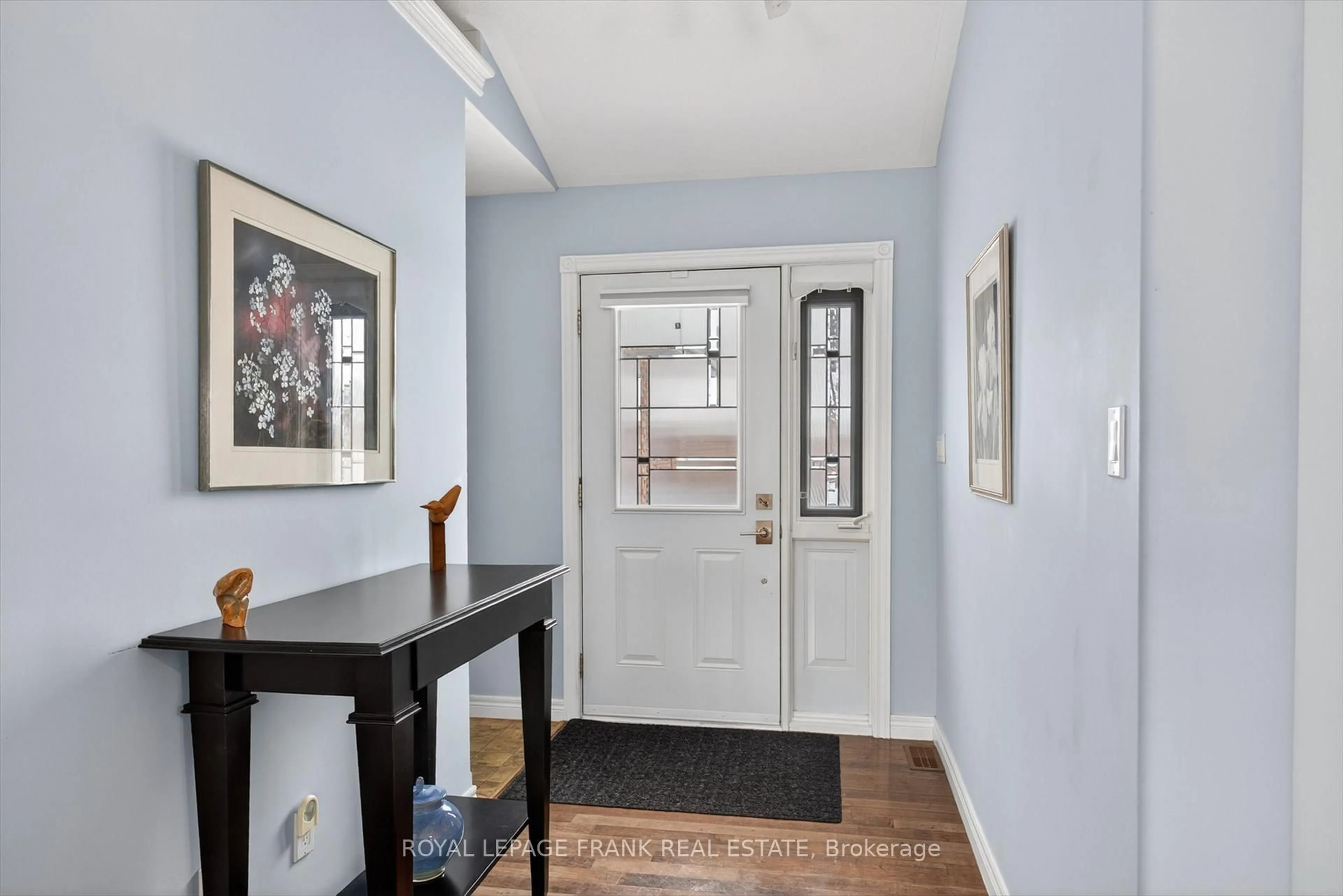 Indoor entryway for 1742 Ravenwood Dr #210, Peterborough Ontario K9K 2R5