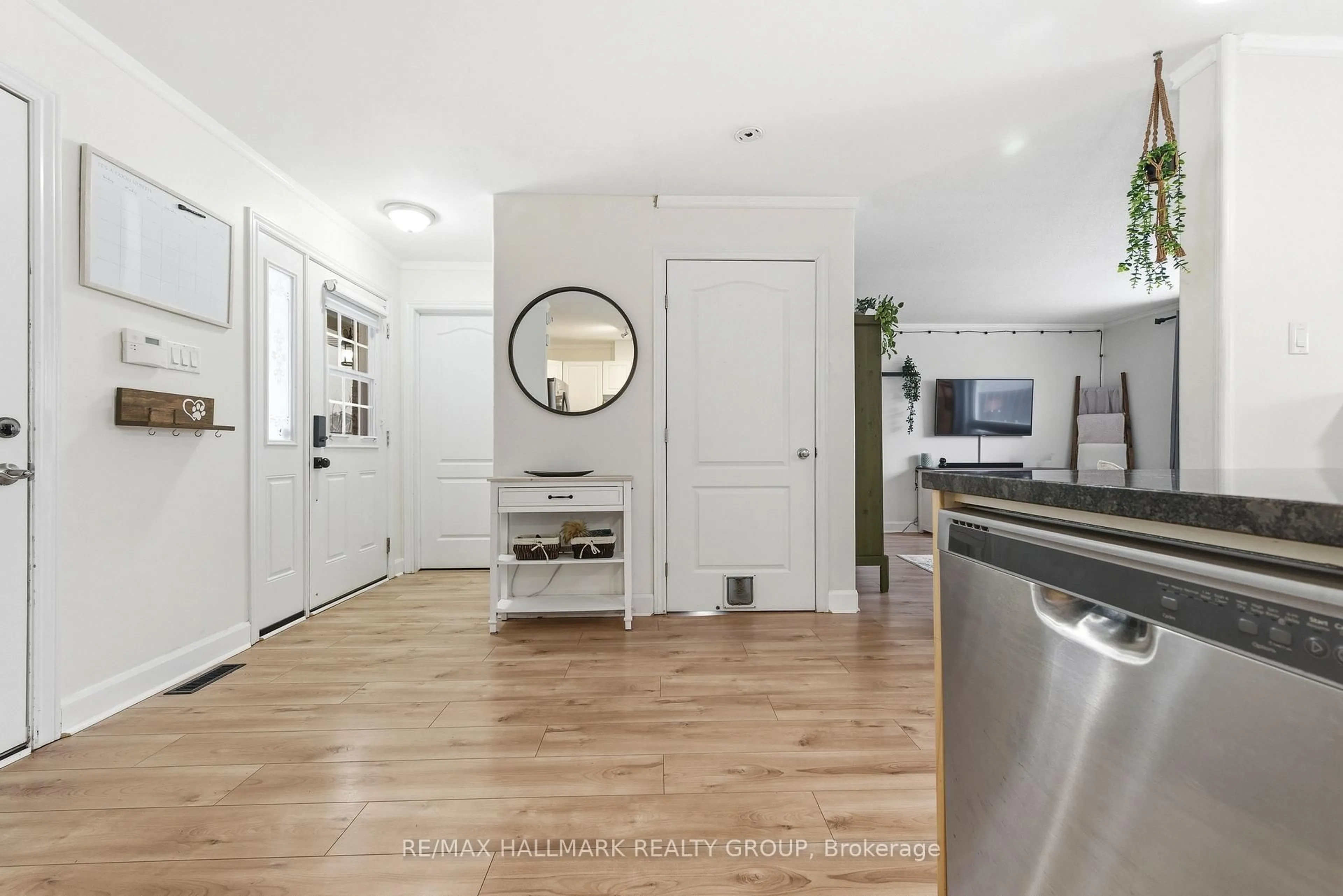 Unknown for 47 Ashbury St, Arnprior Ontario K7S 0A7