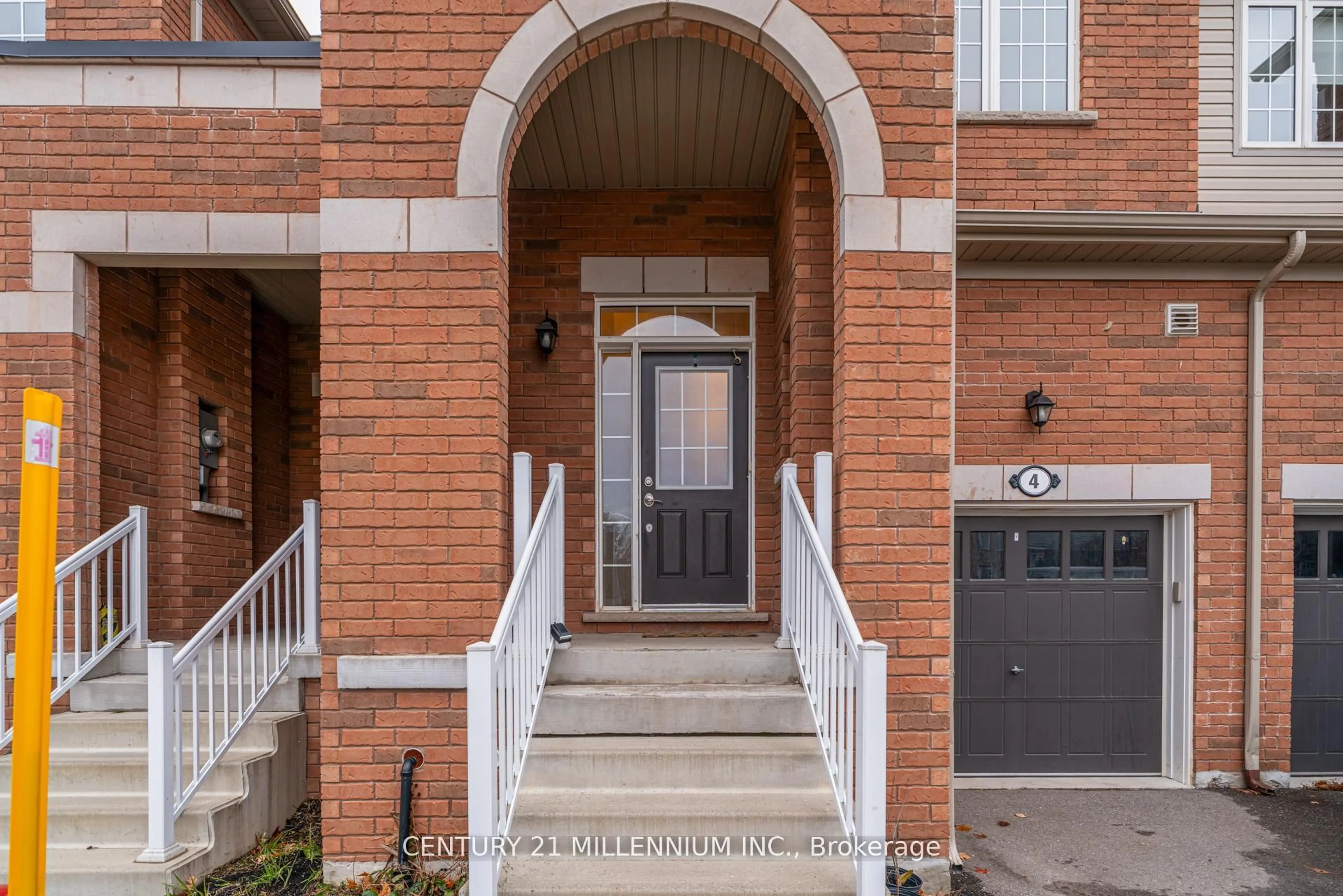 Unknown for 4 Landsborough St, East Luther Grand Valley Ontario L9W 7R1