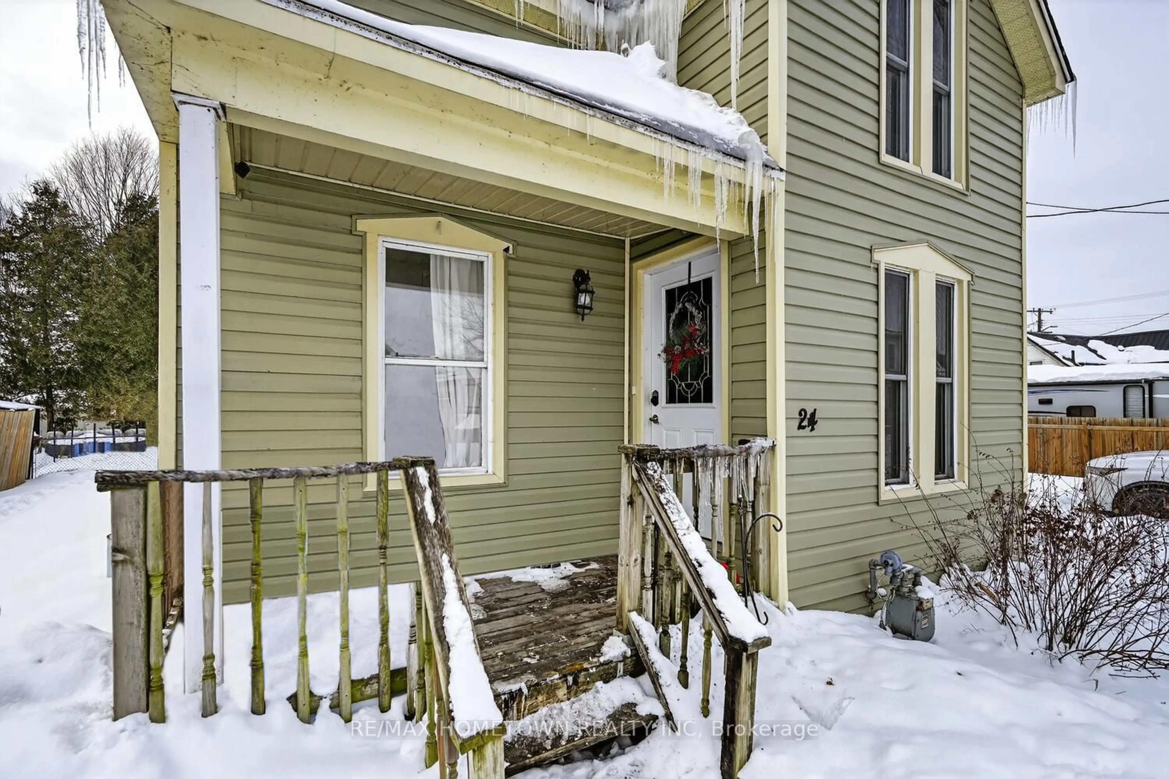 Unknown for 24 William St, Edwardsburgh/Cardinal Ontario K0E 1E0