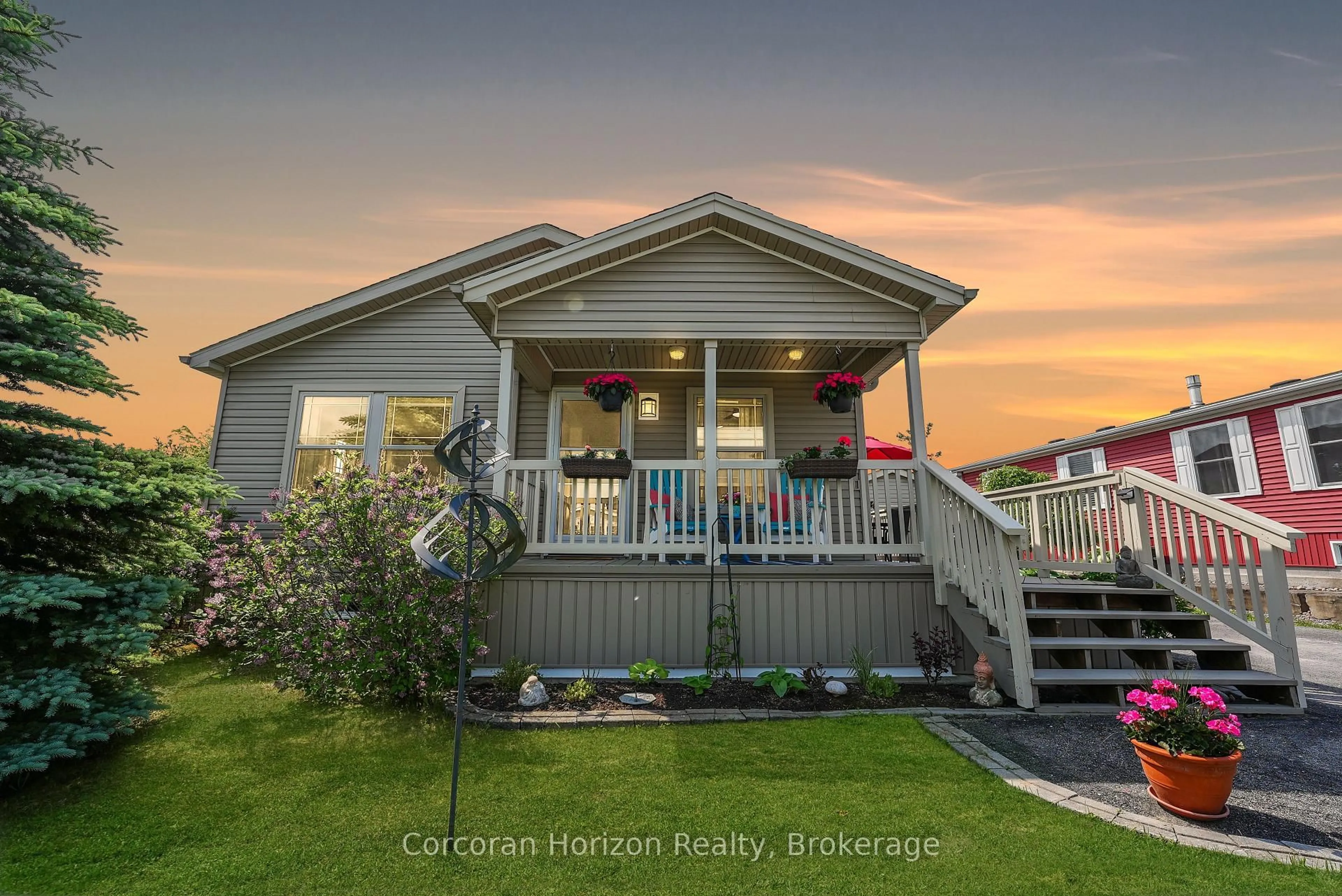 Home with vinyl exterior material, street for 53 Creekside Circ, Kawartha Lakes Ontario K0M 1L0