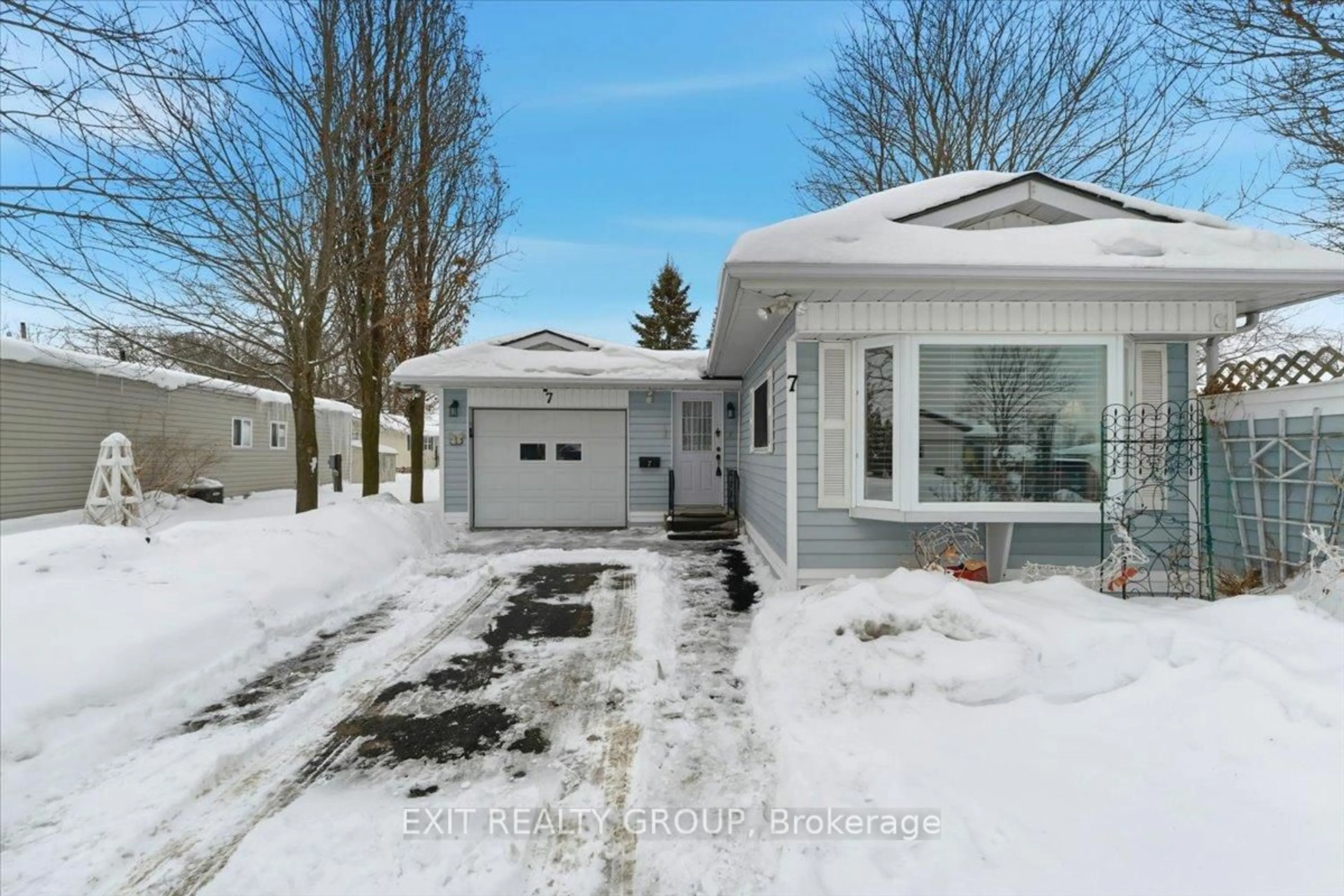 Unknown for 7 Arbour Lane, Quinte West Ontario K8N 4Z3