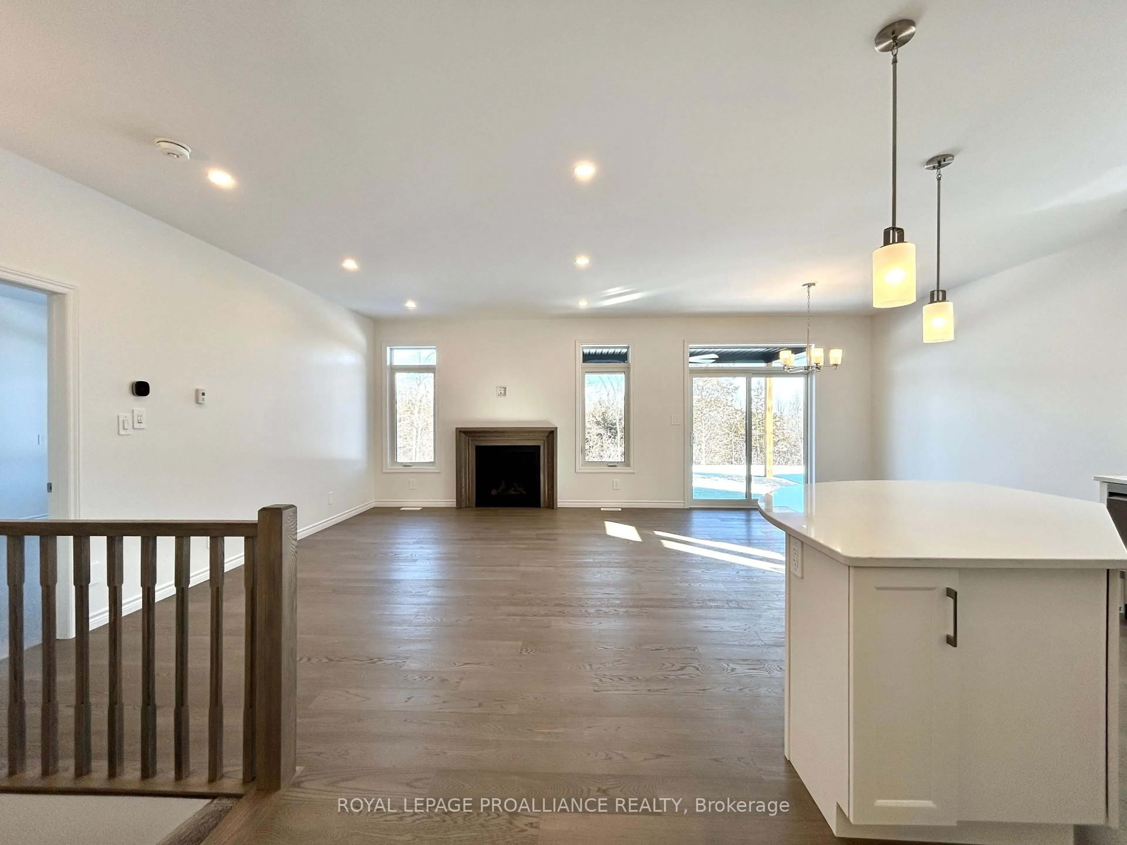 Open concept kitchen, unknown for 134 Stonecrest Blvd, Quinte West Ontario K8R 0B4