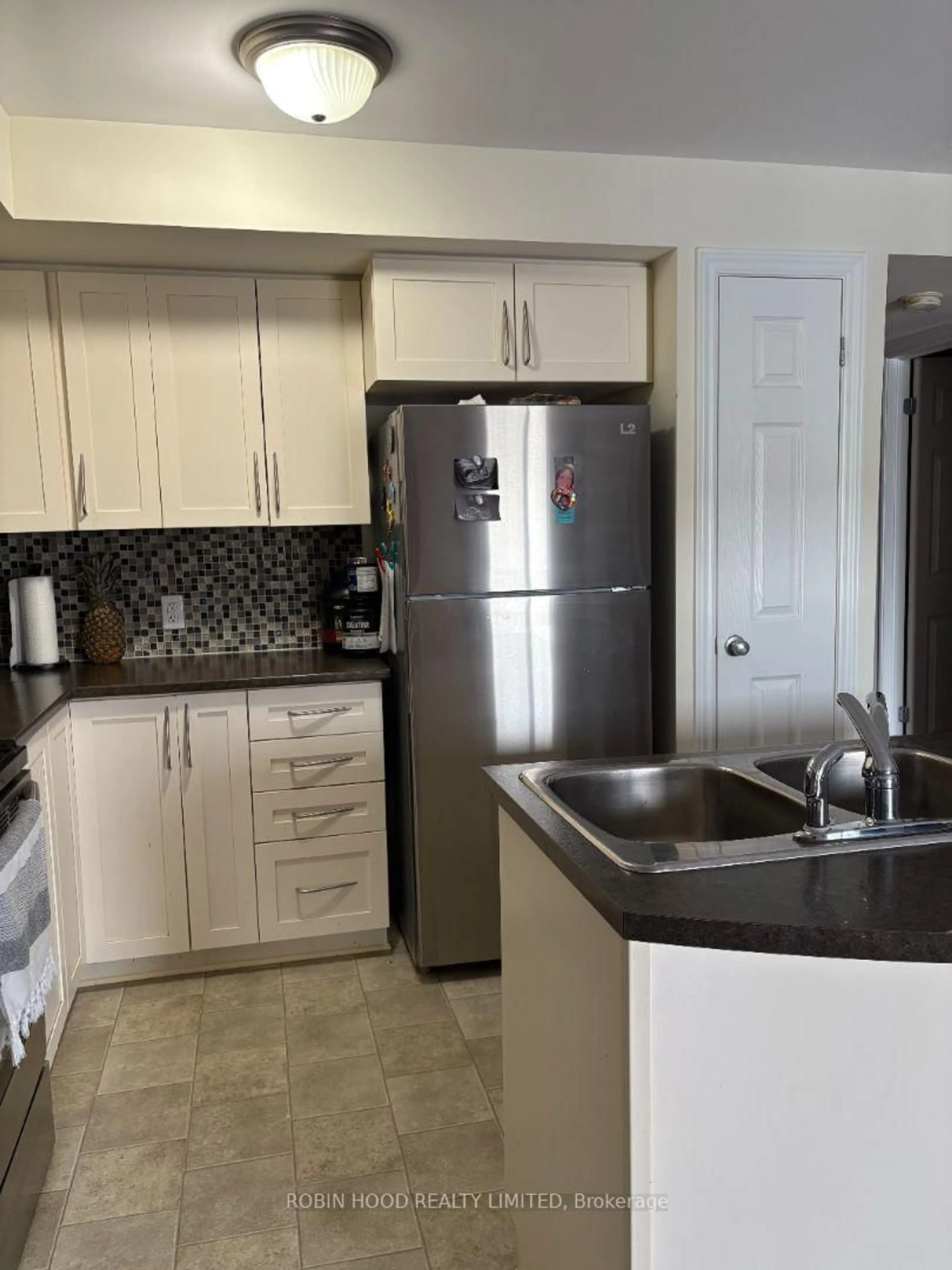 Standard kitchen, ceramic/tile floor for 313 Cresthaven Dr #Unit 6, Ottawa Ontario K2G 4R4