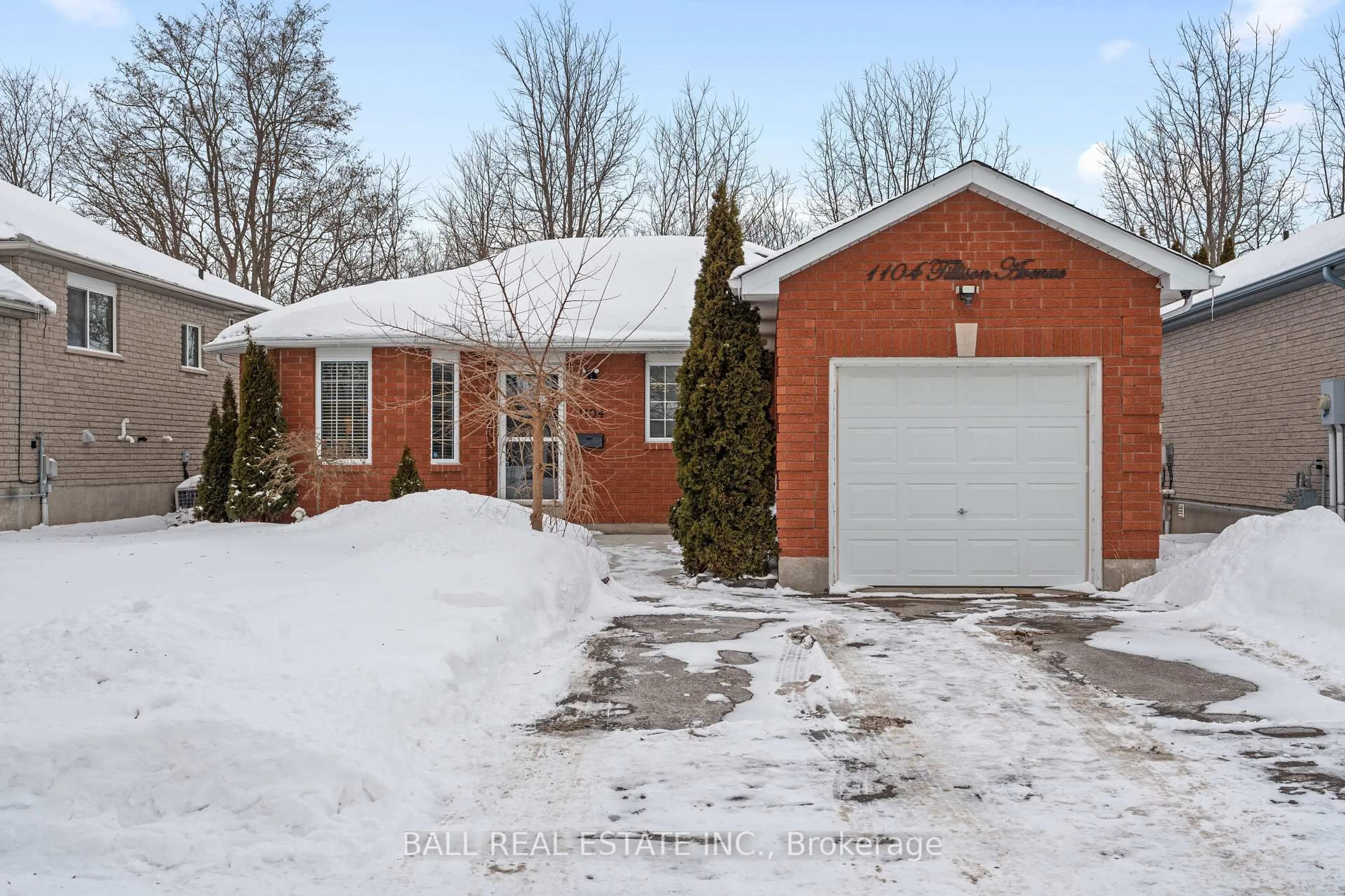 Home with brick exterior material, street for 1104 Tillison Ave, Cobourg Ontario K9A 5N4