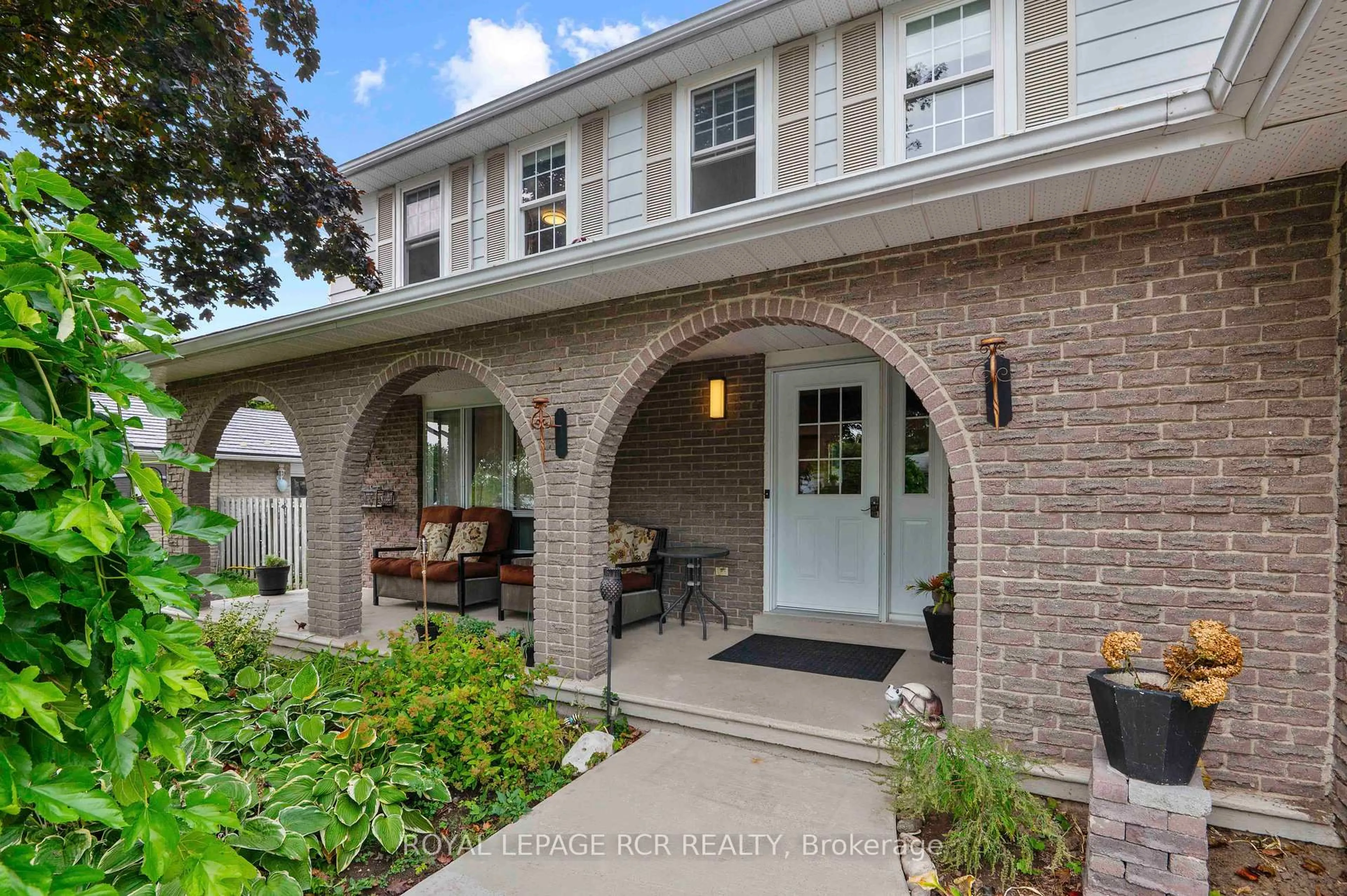 Home with brick exterior material, street for 18 Spruyt Ave, East Luther Grand Valley Ontario L9W 5X4