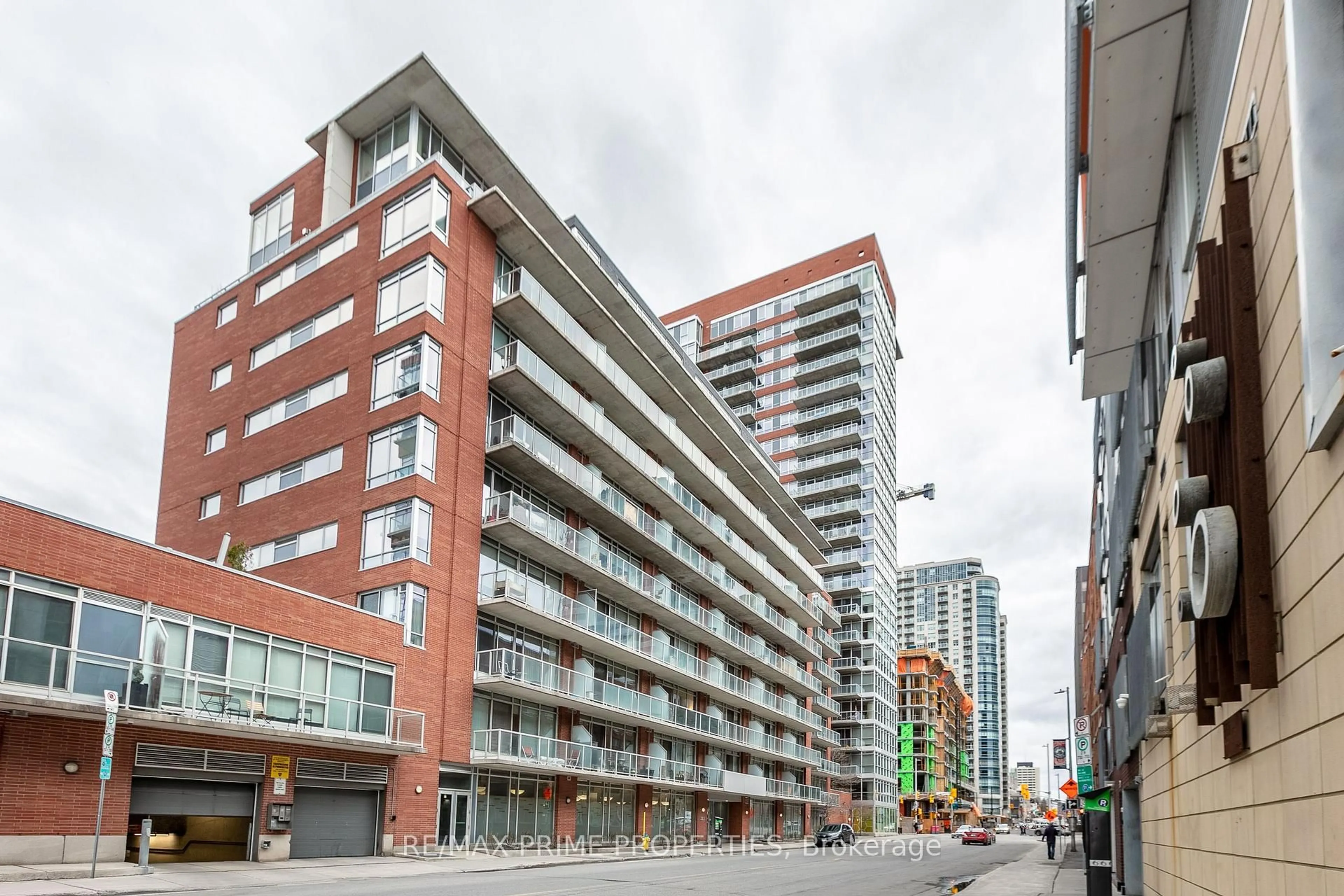 Patio, unknown for 383 Cumberland St #311, Ottawa Ontario K1N 1J7