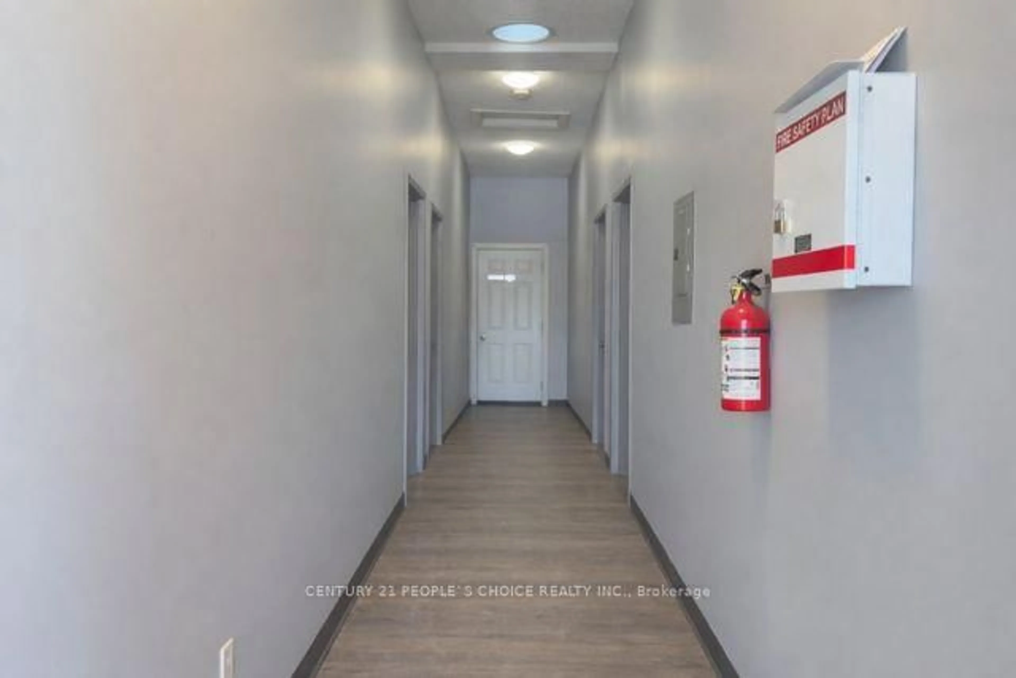 Unknown for 273 Thompson Rd, London South Ontario N5Z 2Z3