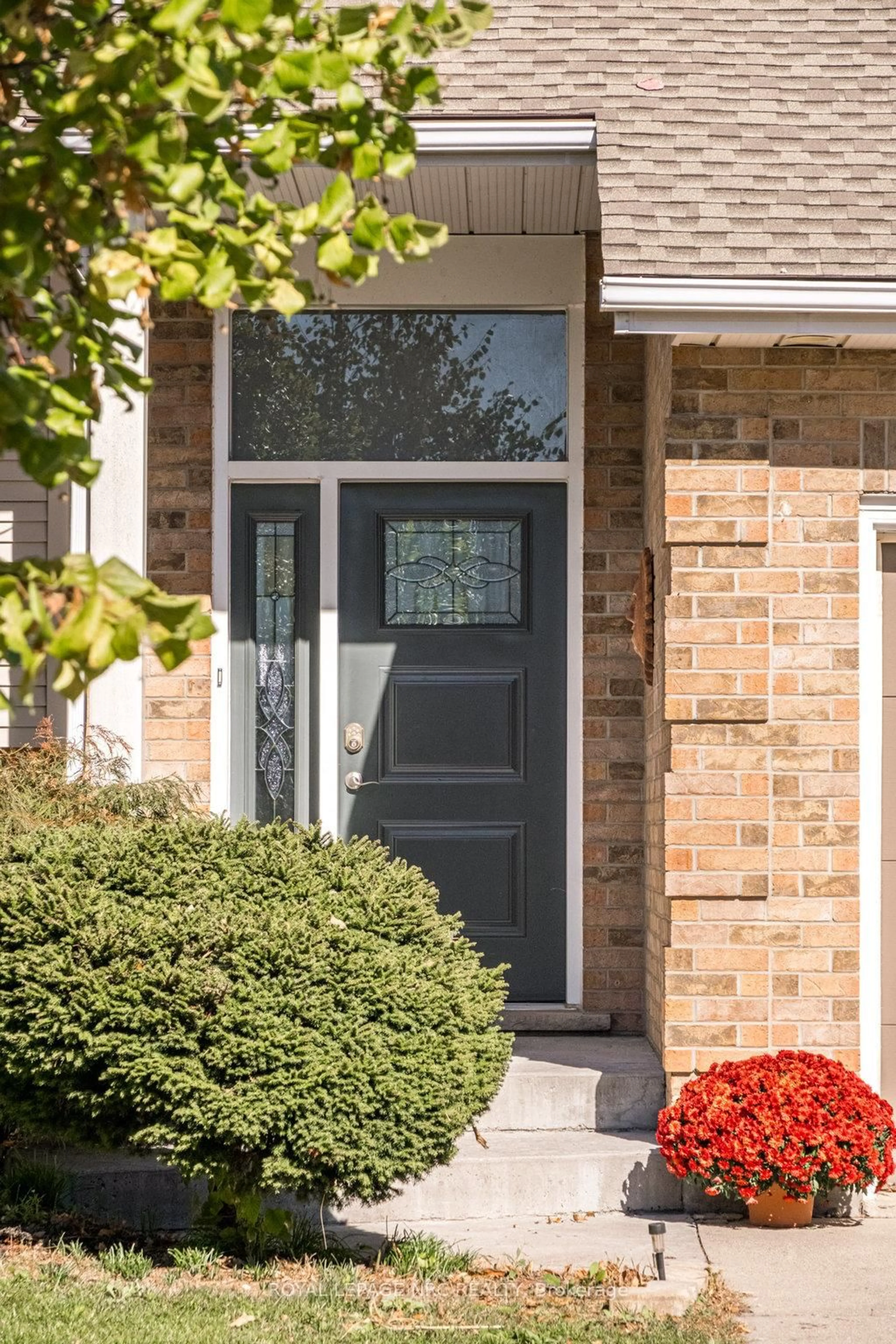 Home with brick exterior material, street for 8071 Costabile Dr, Niagara Falls Ontario L2H 3H4