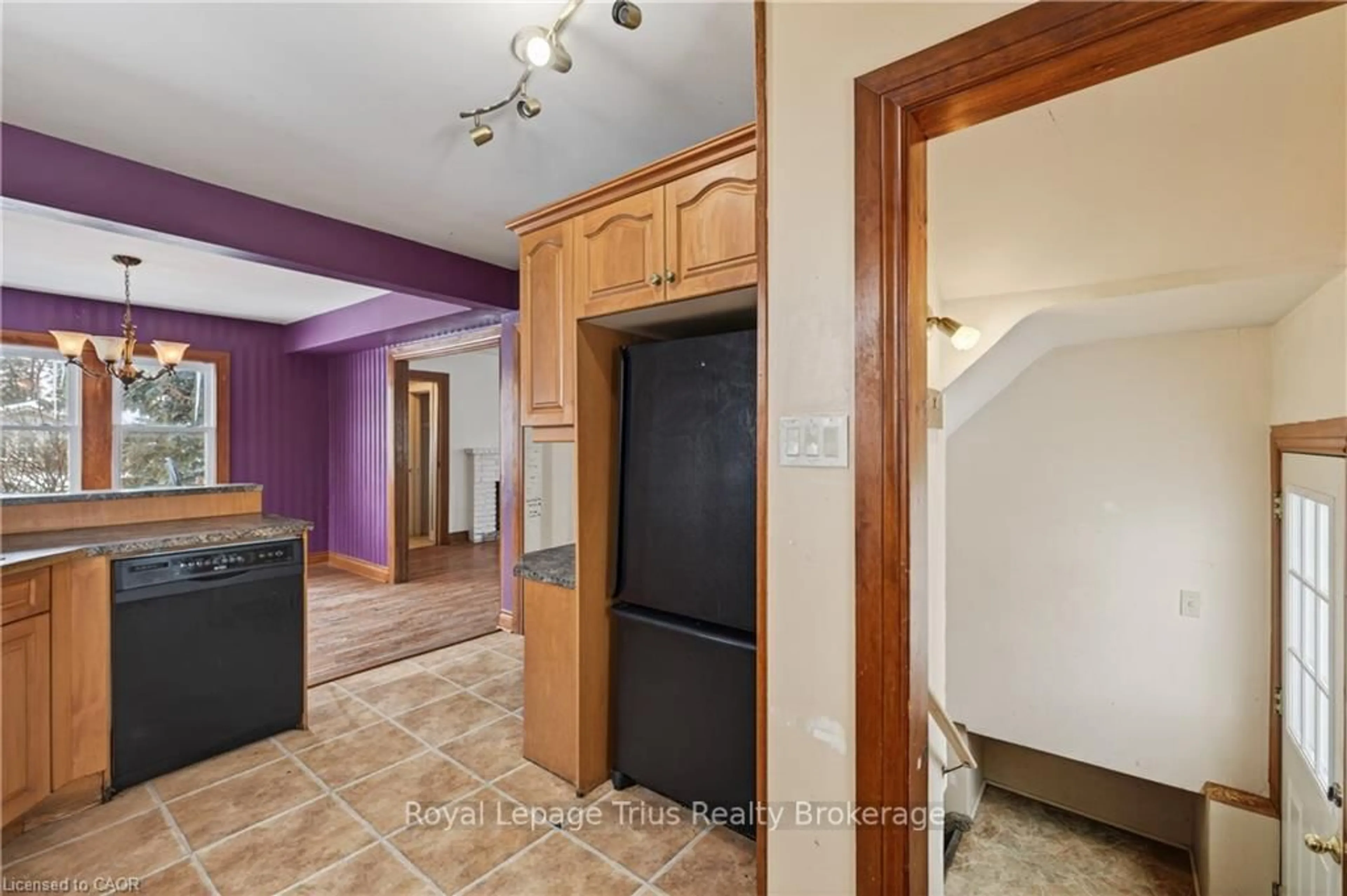 Unknown for 632 Percy St, London South Ontario N6C 2L7