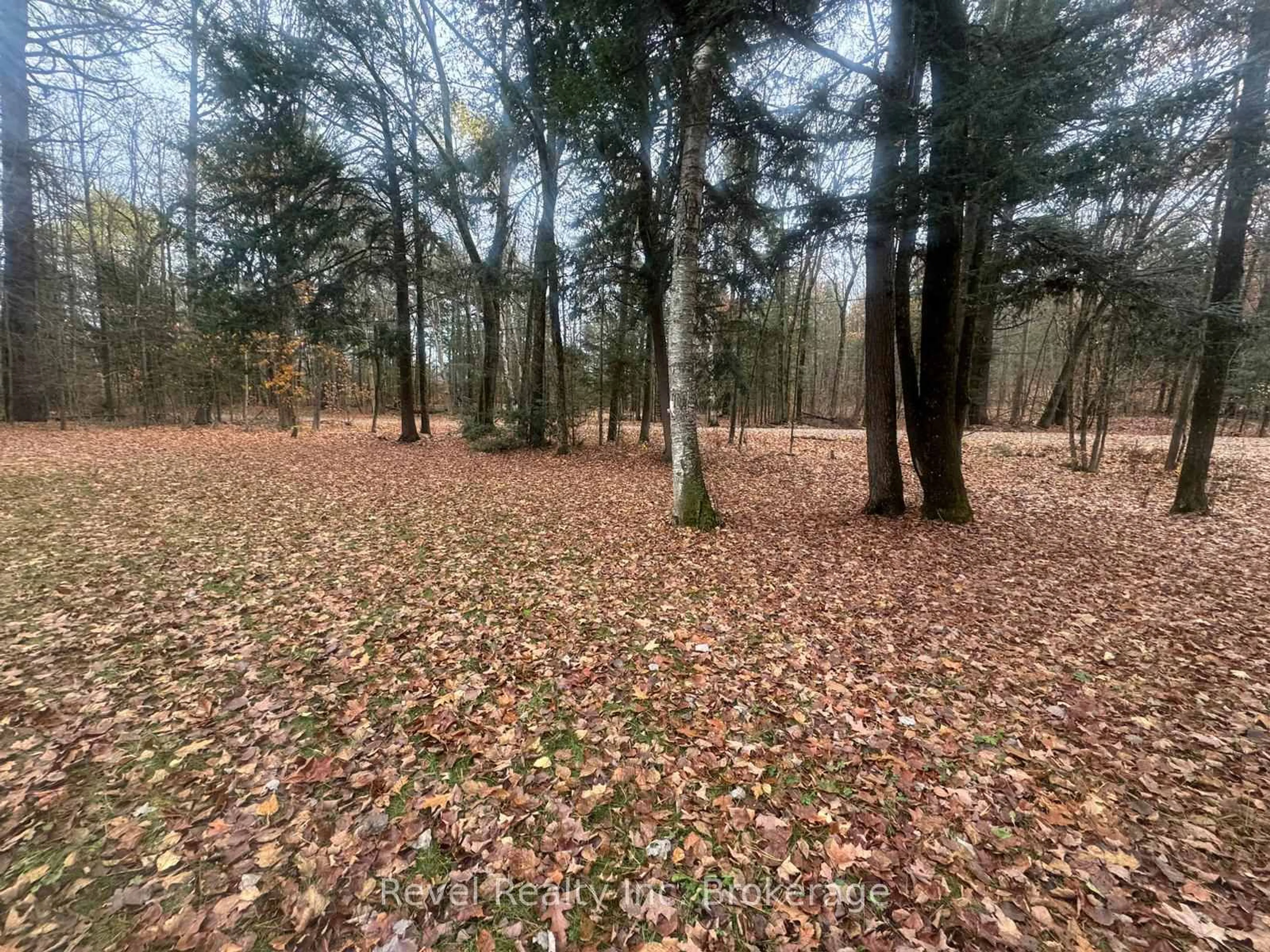 Blurry image for 80 Stephenson Rd 7, Huntsville Ontario P0B 1M0