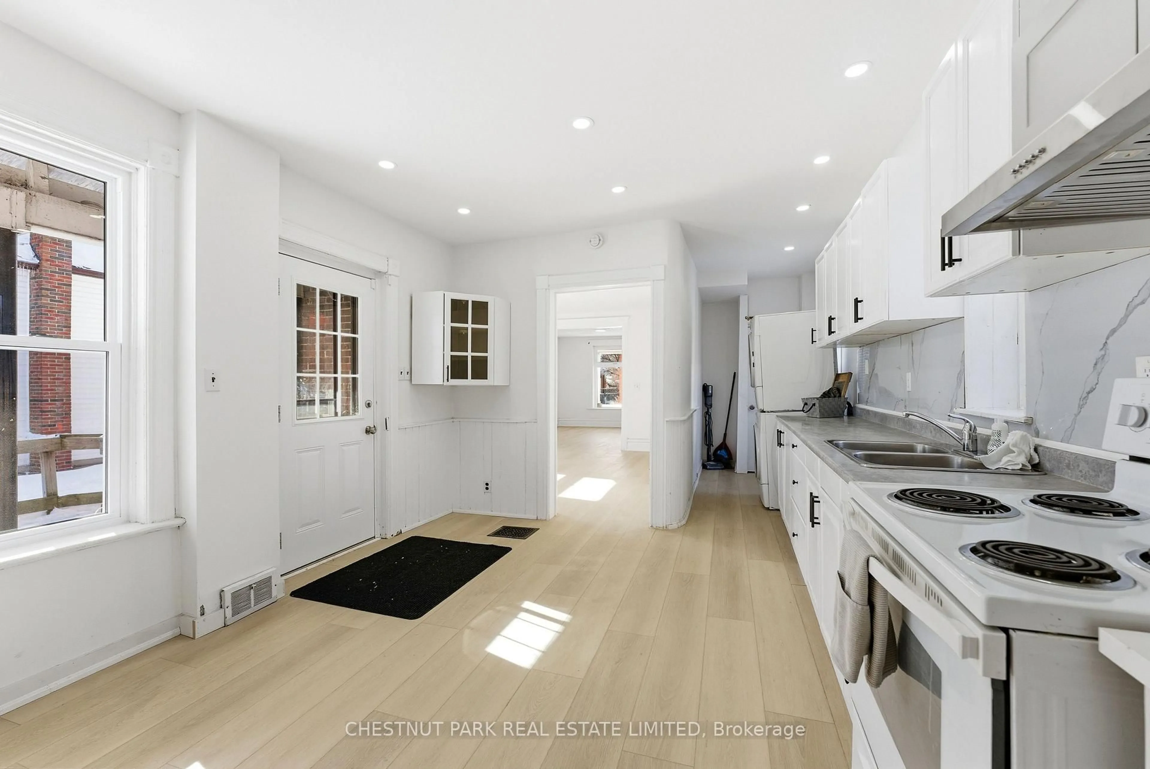 Open concept kitchen, unknown for 43 Dunbar St, Belleville Ontario K8P 3R6